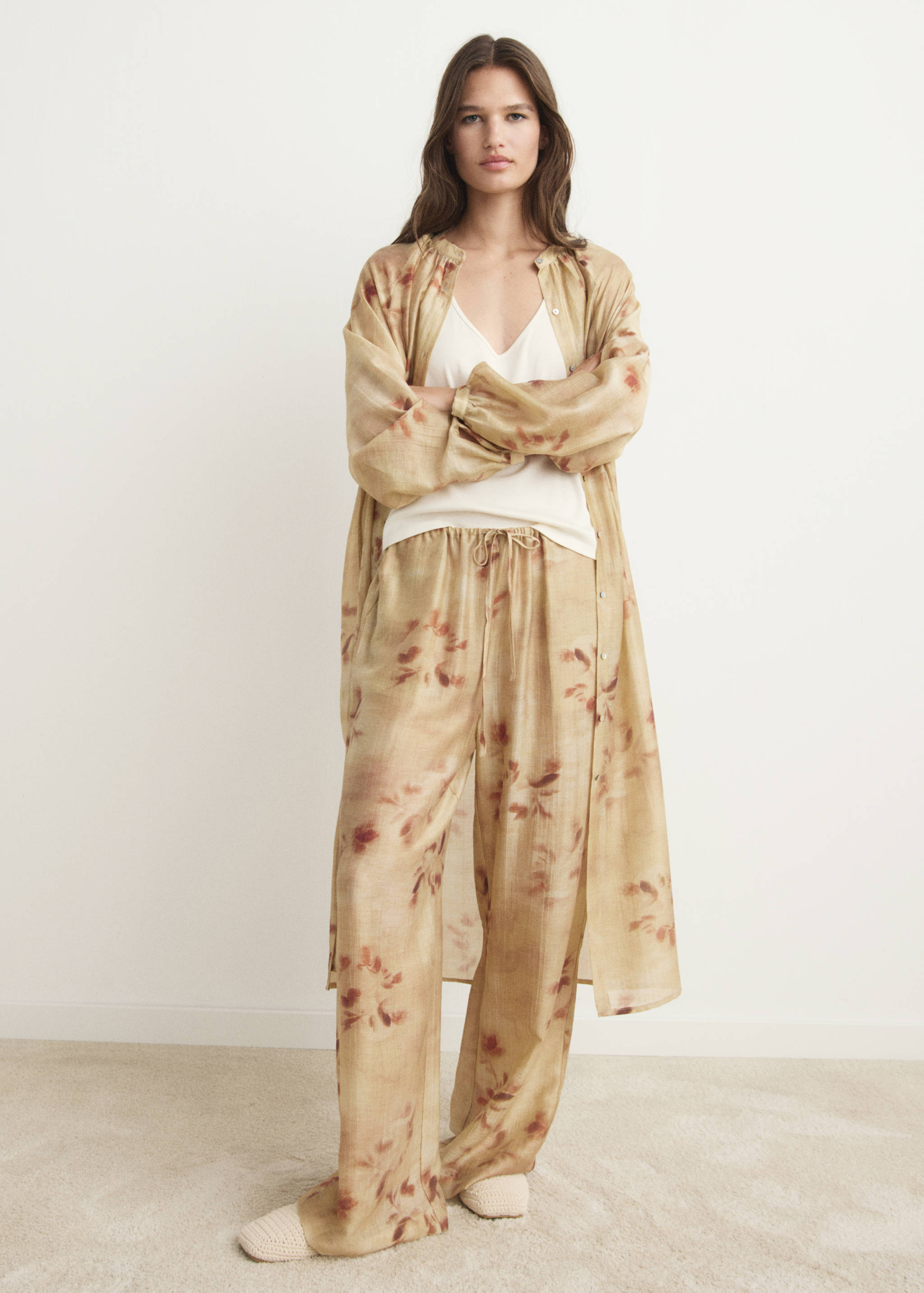 Leaf-print trousers - General plane