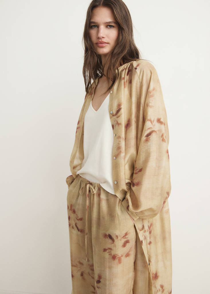 Leaf-print trousers — Sand