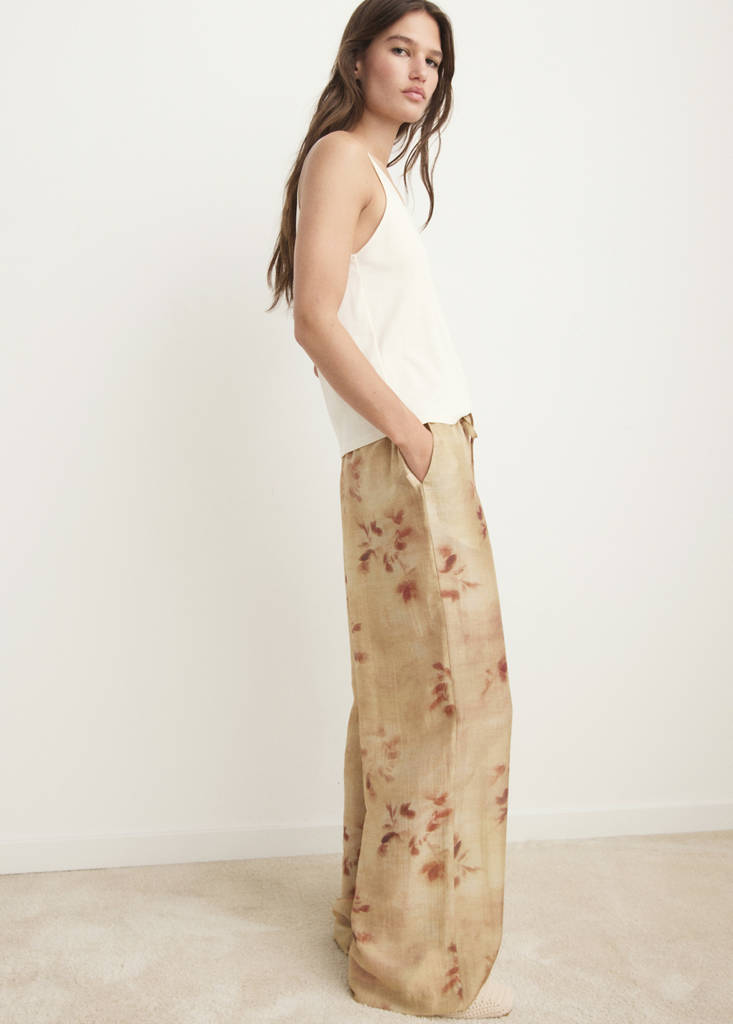 Leaf-print trousers — Sand