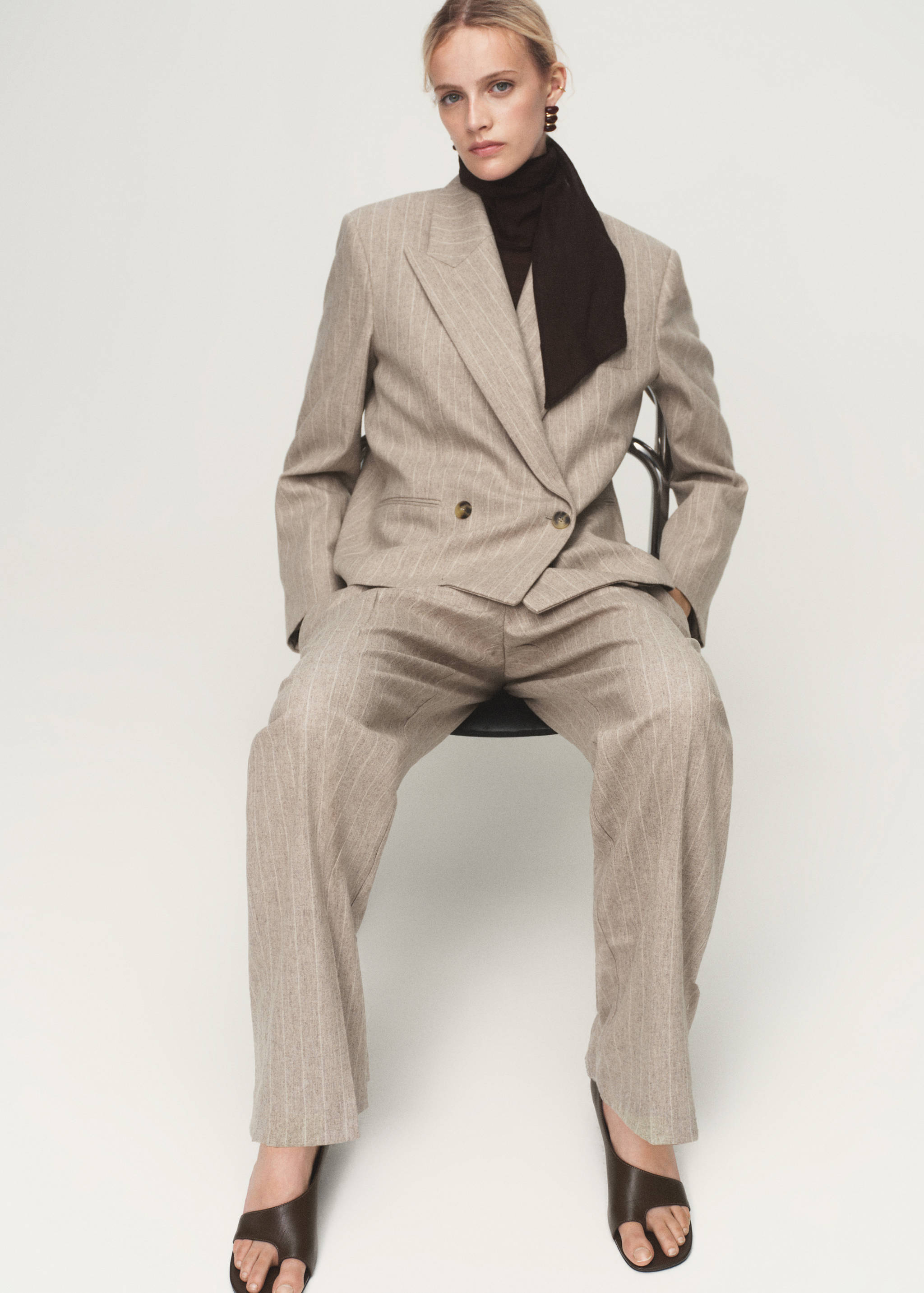 Sandales cuir asymétriques - Plan général