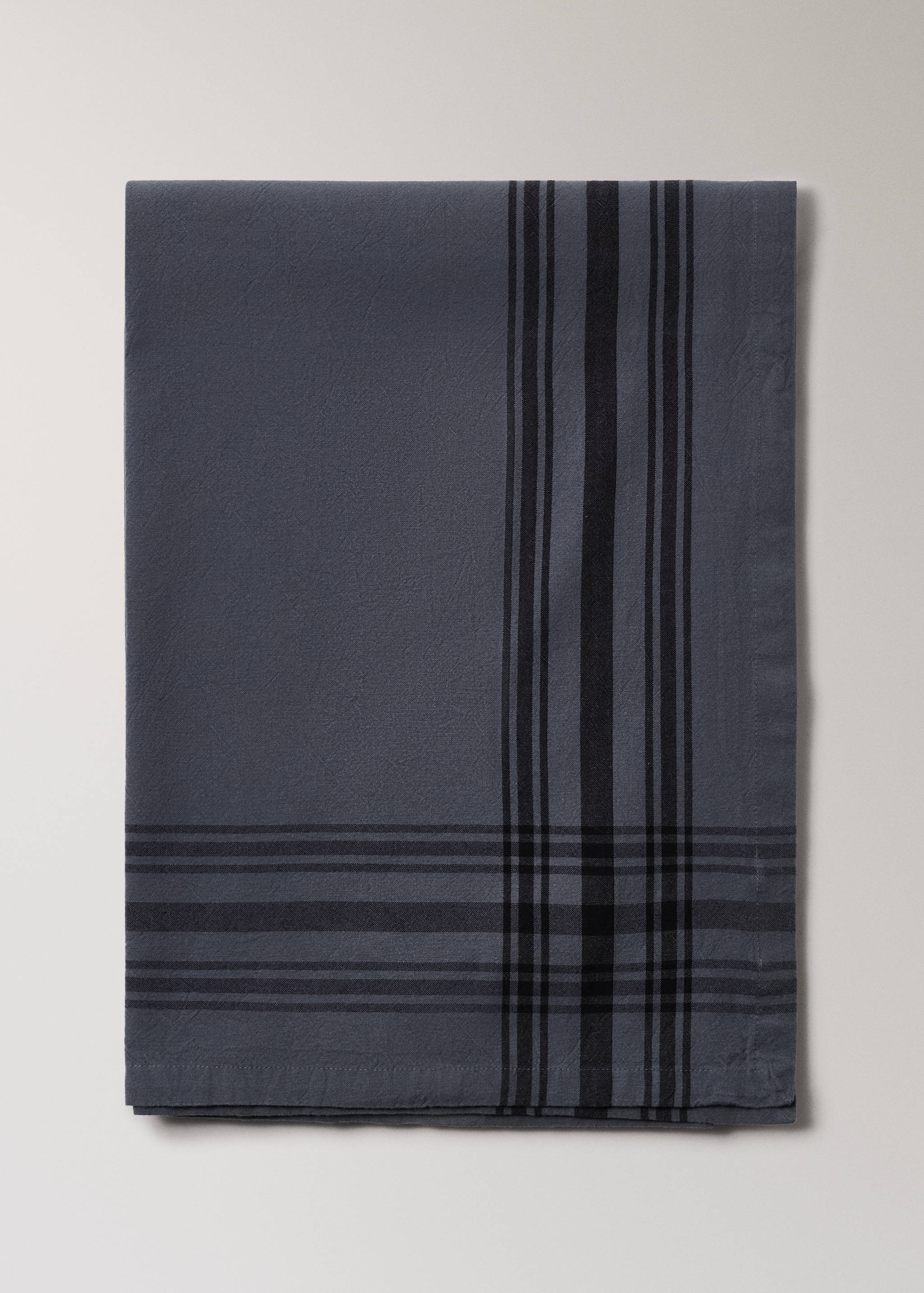 Cotton striped tablecloth for 2 to 4 diners - Article without model