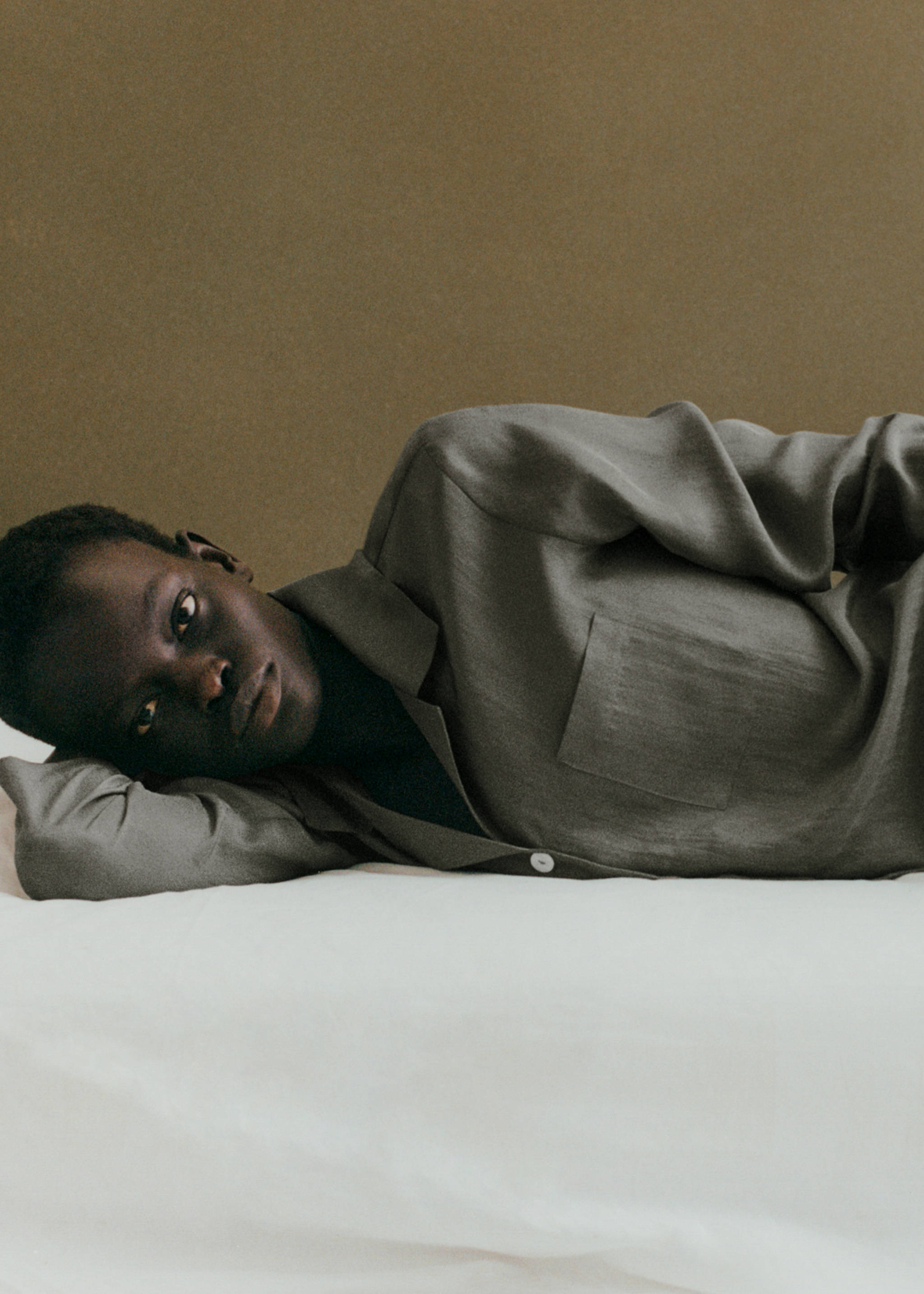 Chemise longue en soie - Détail de l'article 6