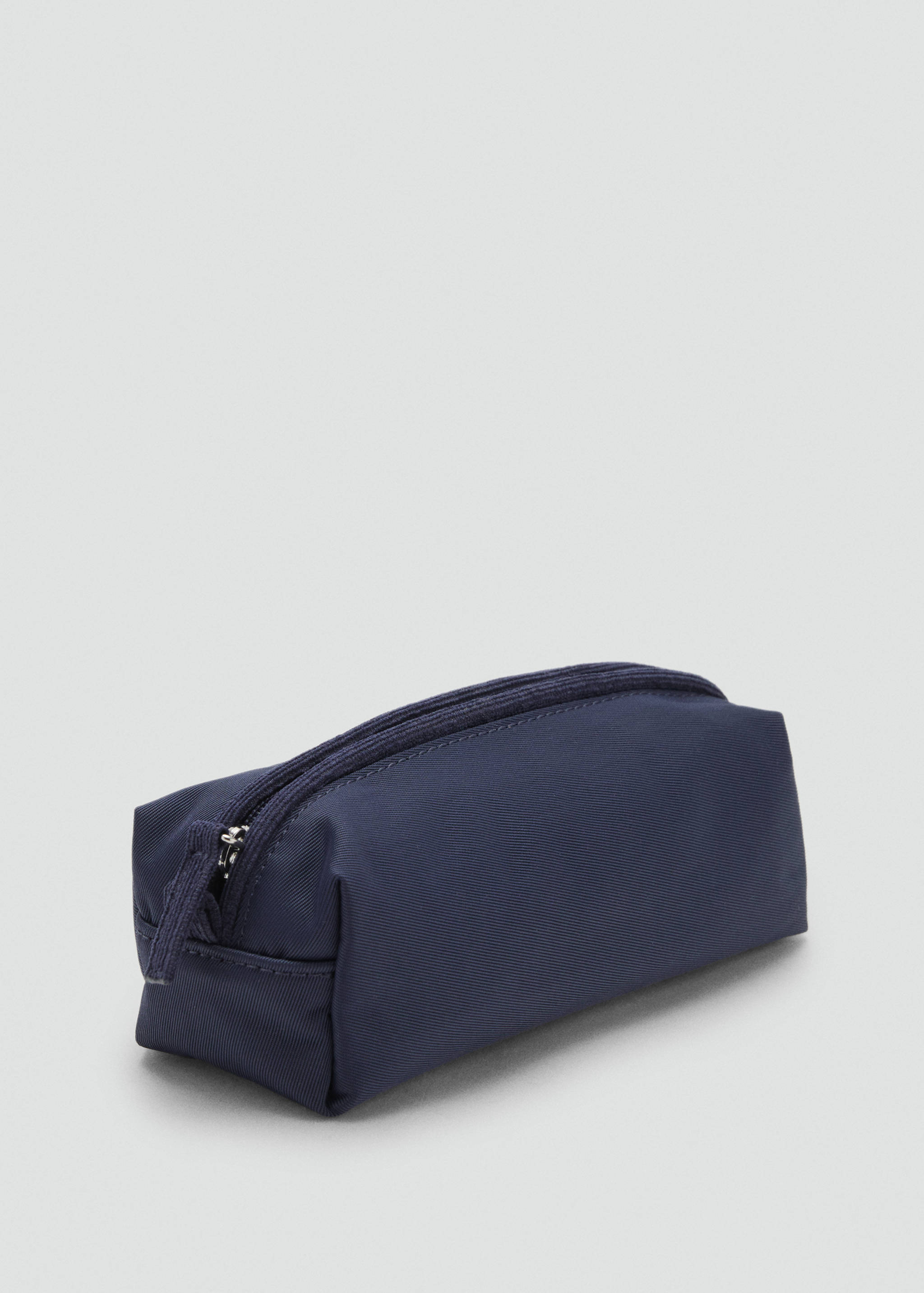 مجموعة أساسية سادة - رؤية وسط