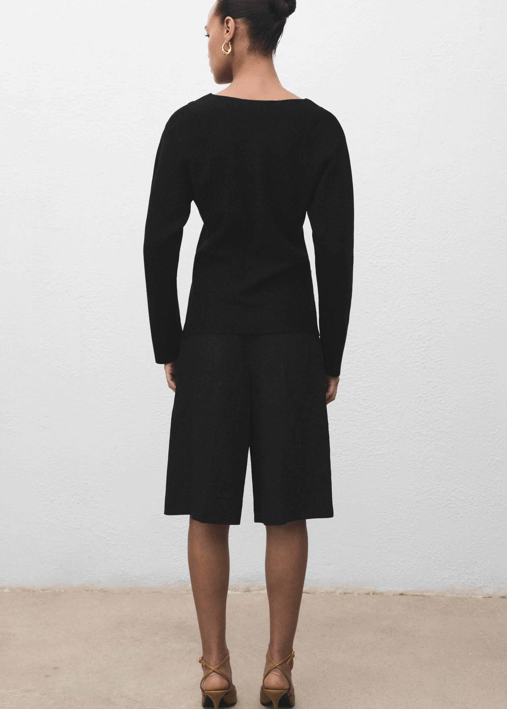 Veste en maille boutons bijoux - Verso de l’article