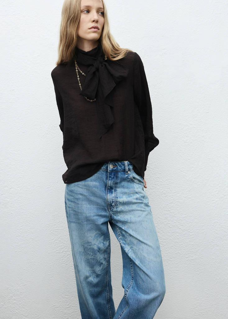Straight-leg jeans with floral pattern — Medium Blue