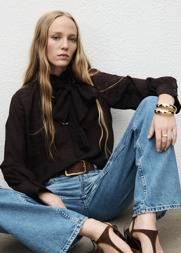 Straight-leg jeans with floral pattern — Medium Blue