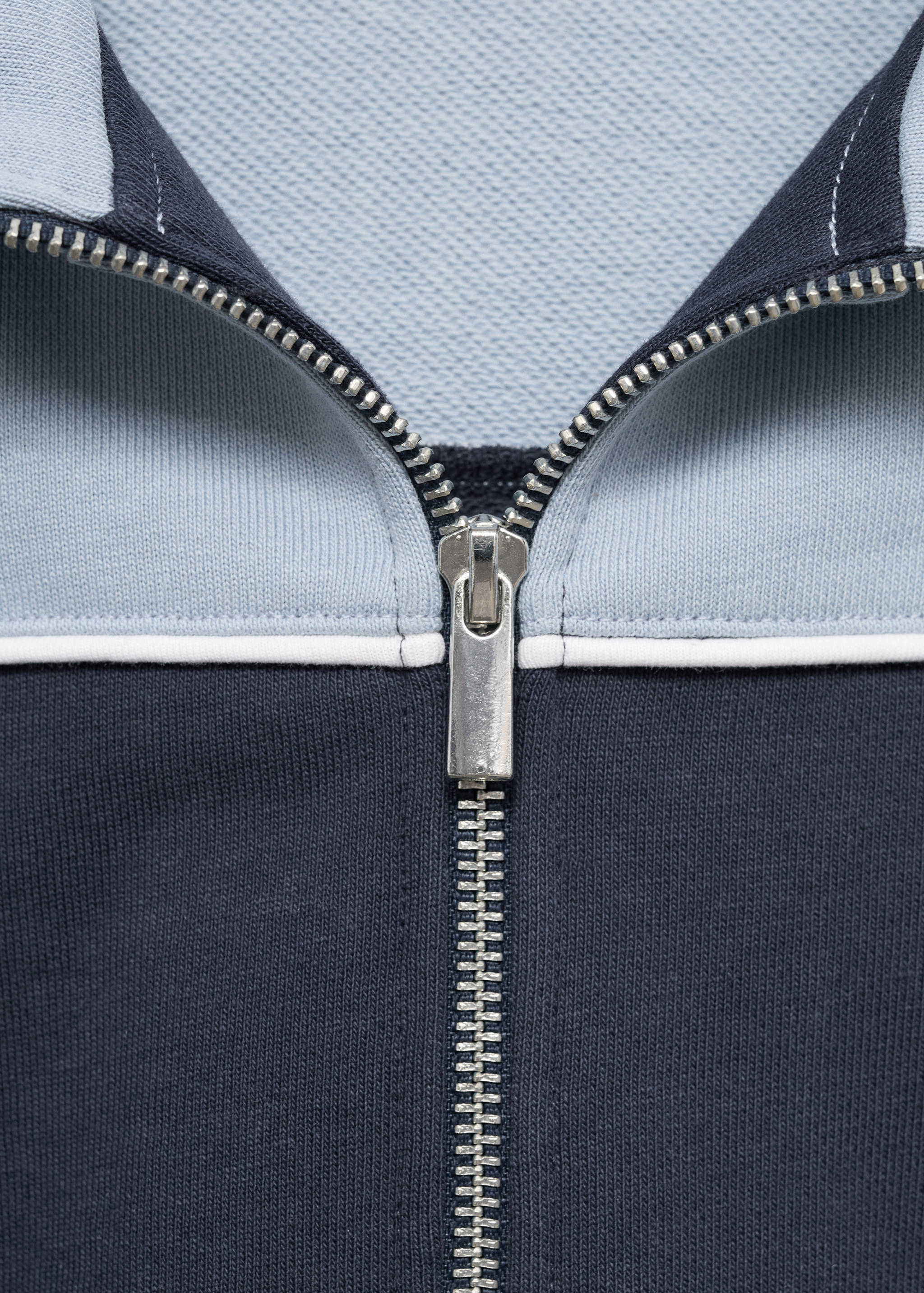 Two-tone fitted jacket - Details of the article 8