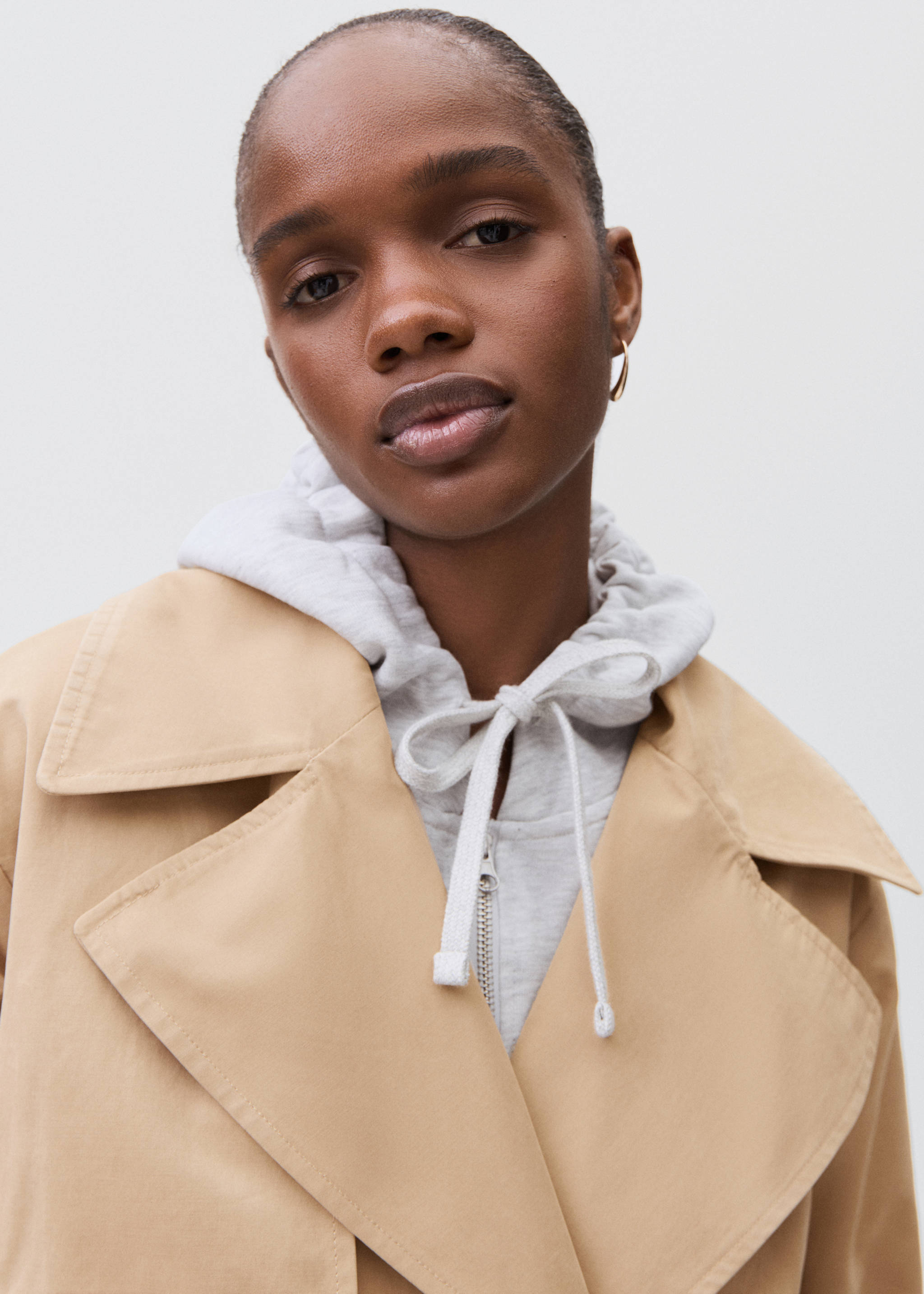 Short trench coat - Details of the article 1