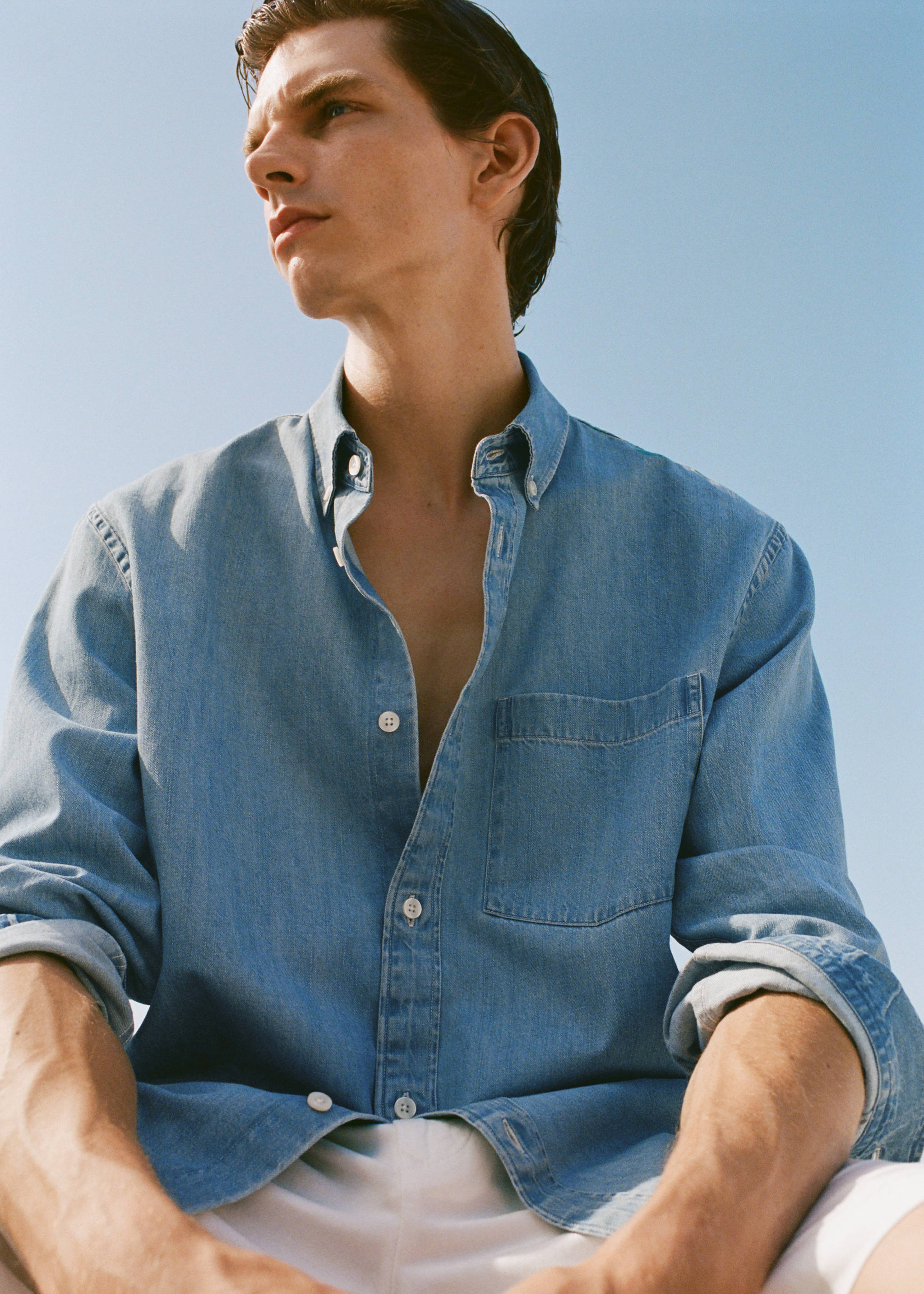 Chemise denim poche - Détail de l'article 3, Bleu clair. Ref: 17064416-00.