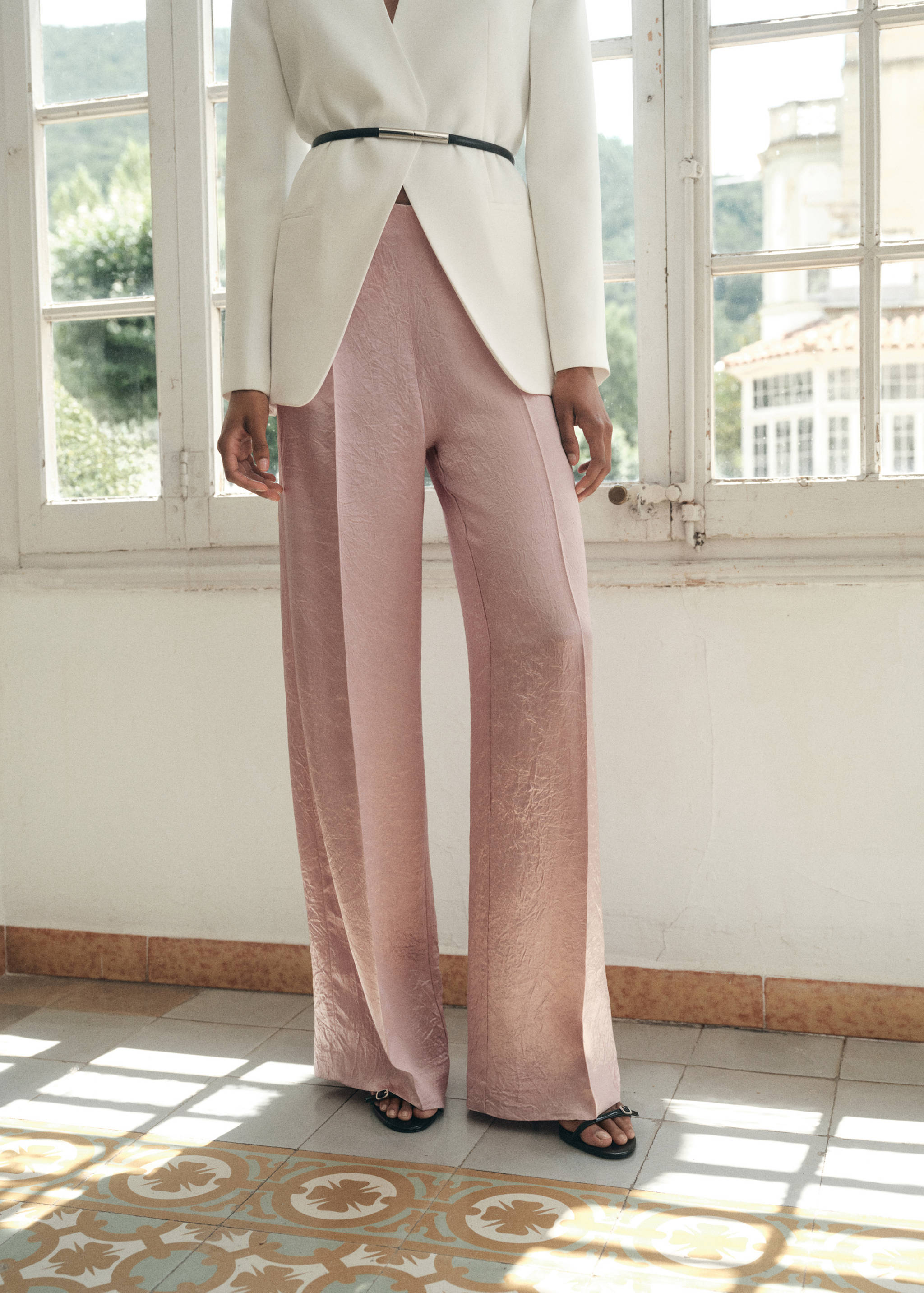 Παντελόνι σατέν με τσαλακωμένη όψη - Λεπτομέρεια του προϊόντος 6