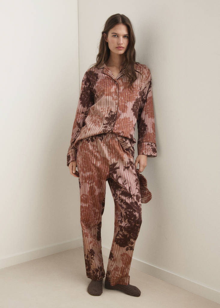 Pyjama bottoms with blurred print — Brown