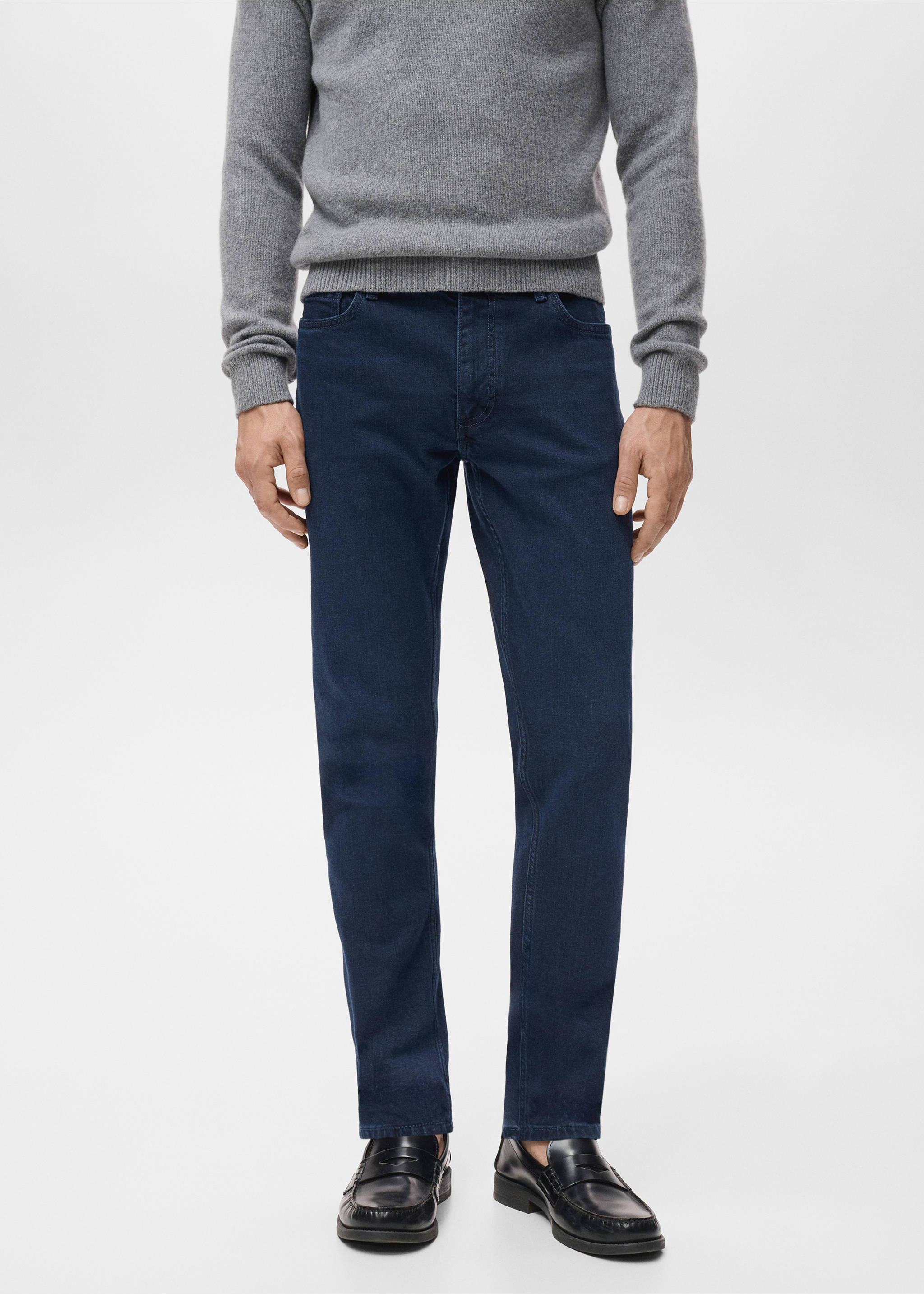 Jean Jan slim fit noir bleuté - Plan moyen, Bleu foncé intense. Ref: 17064438-00.