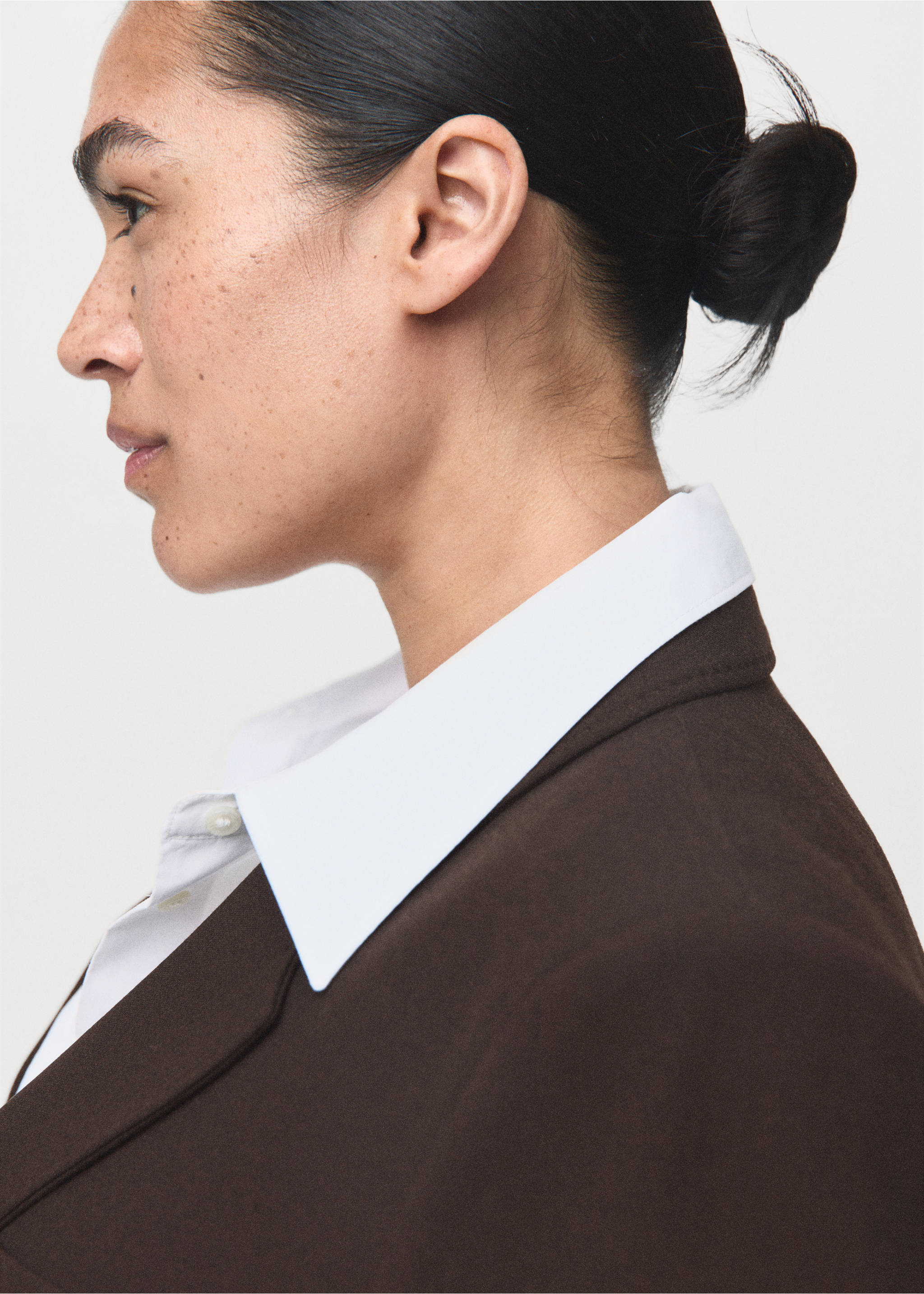 Blazer costume droit - Détail de l'article 4, Chocolat. Ref: 17064786-00.