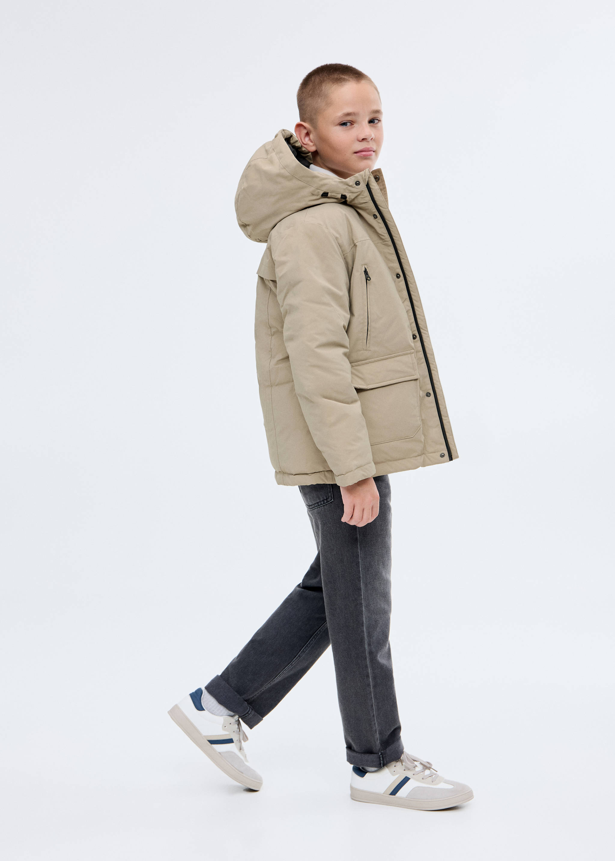 Pockets hooded coat - General plane