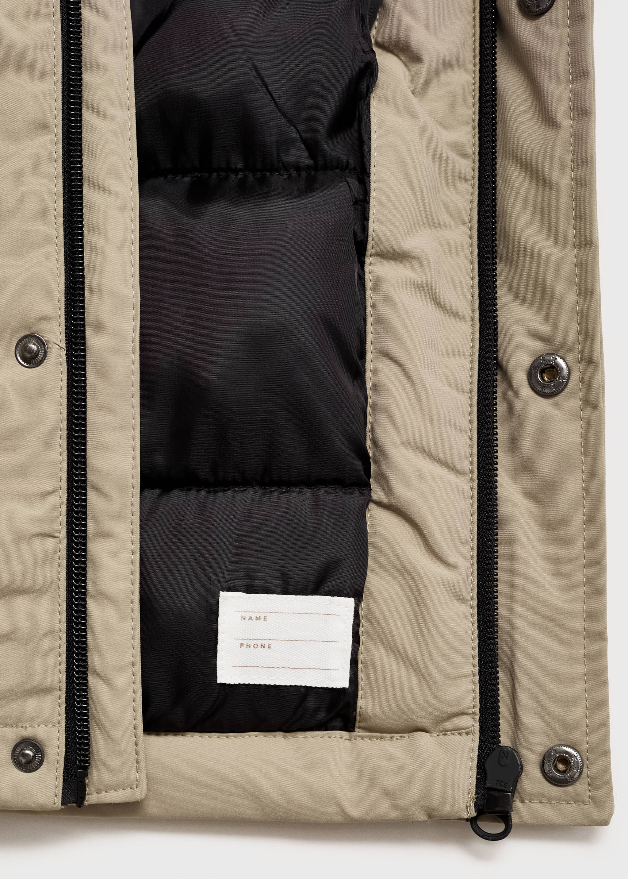 Pockets hooded coat - Details of the article 0