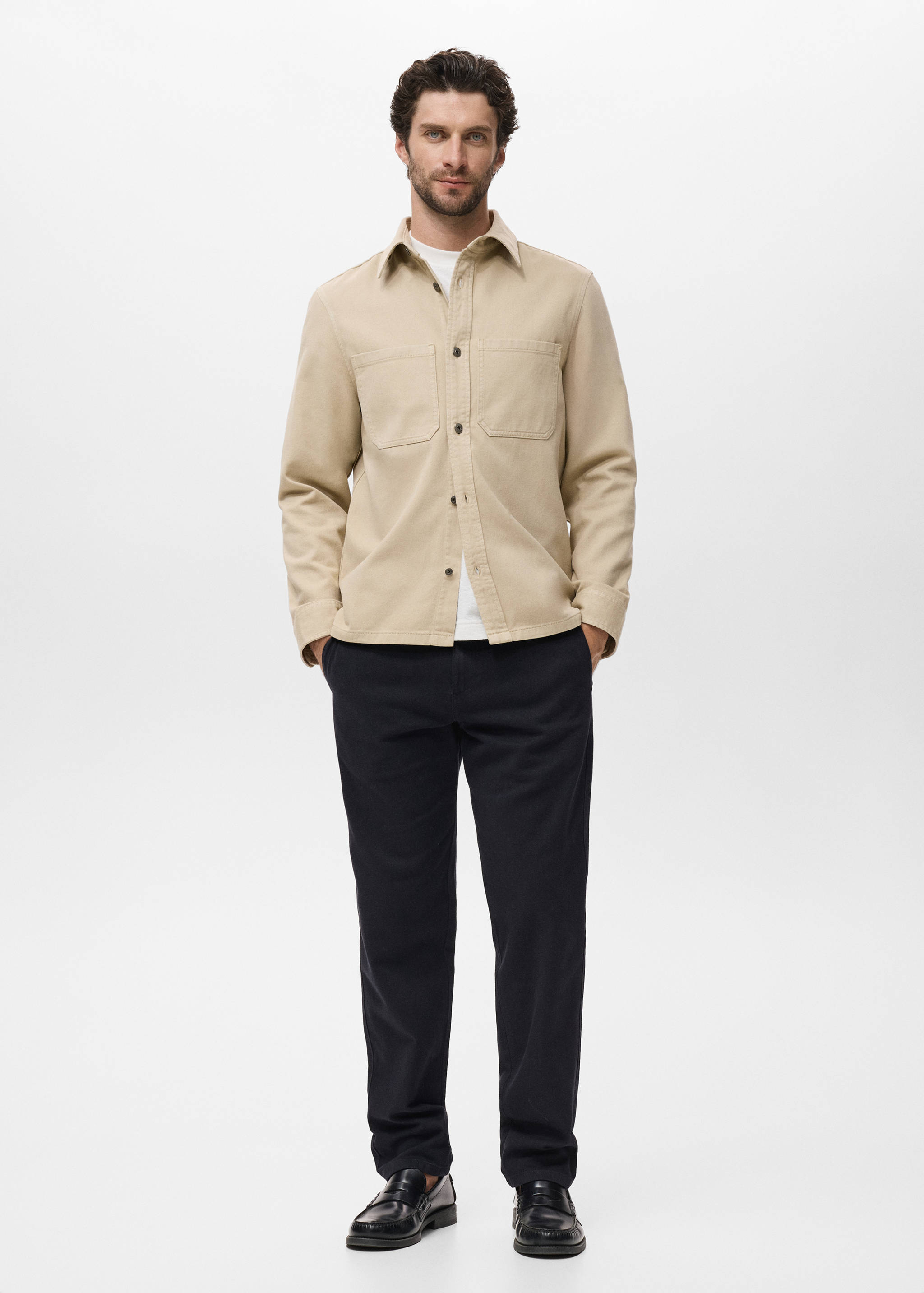 Джинсова верхня сорочка з кишенями - Загальний план