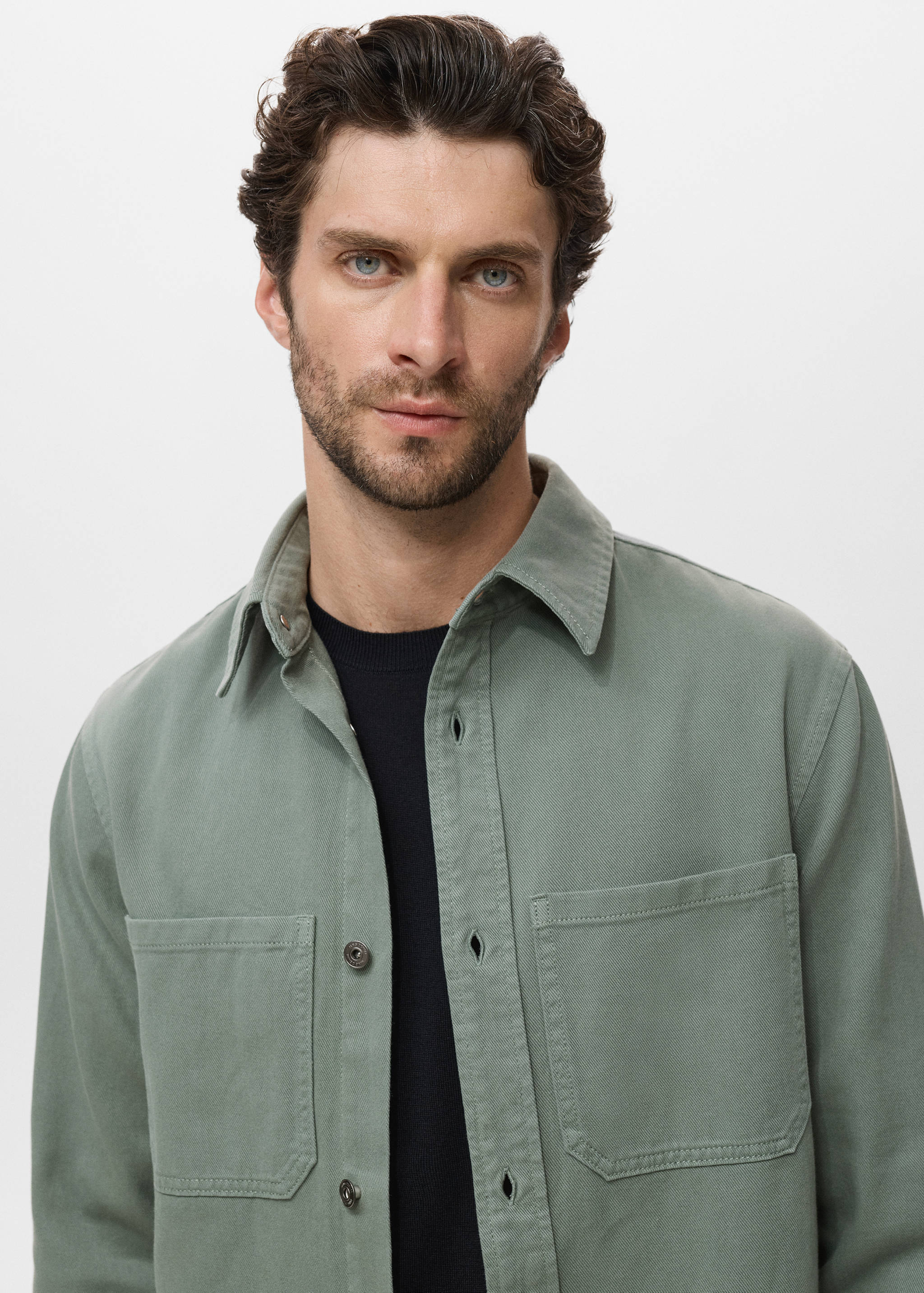 Джинсова верхня сорочка з кишенями - Детальніше про товар 1