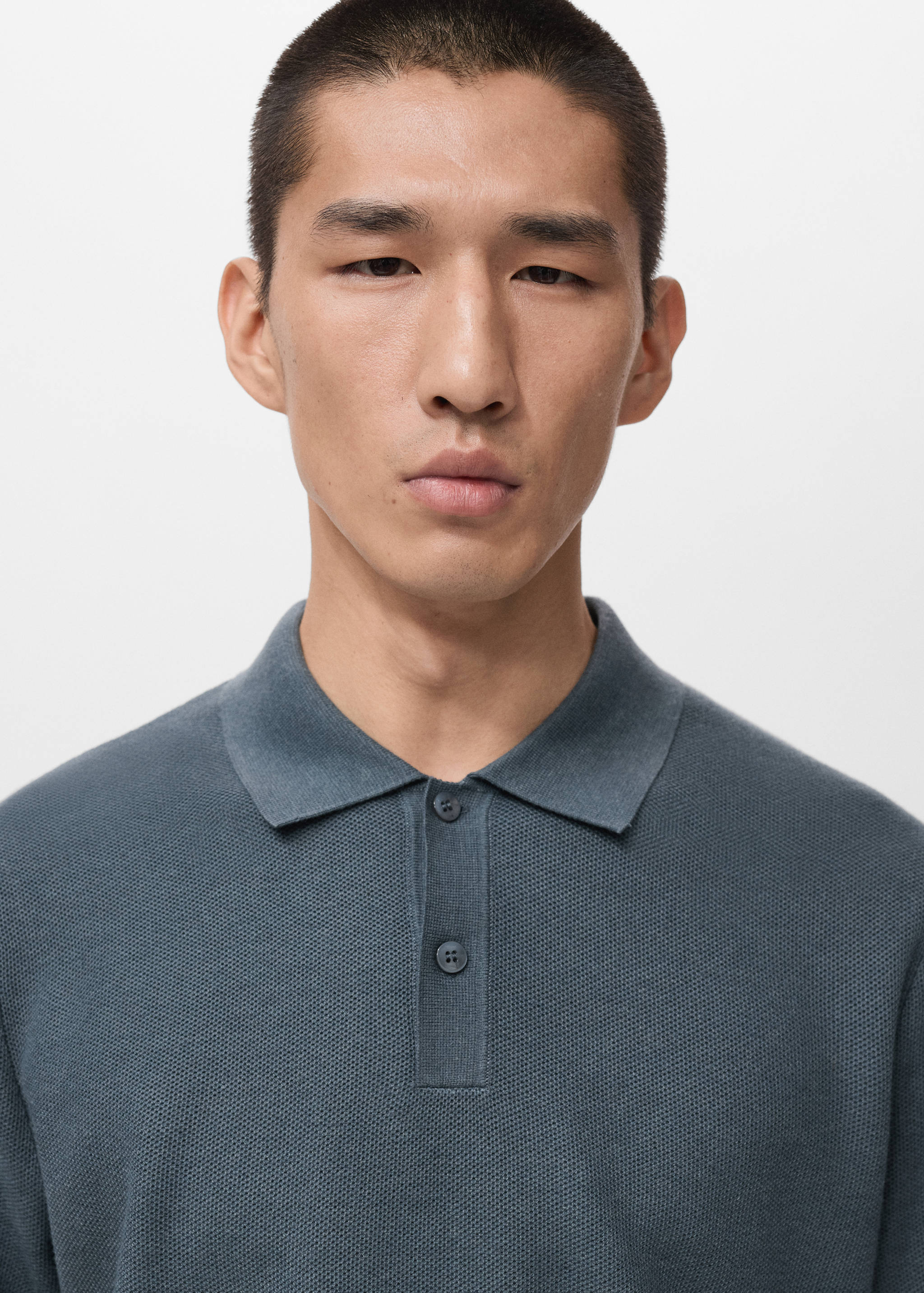 Baumwoll-Pullover mit Polokragen und Mikrostruktur - Detail des Artikels 1