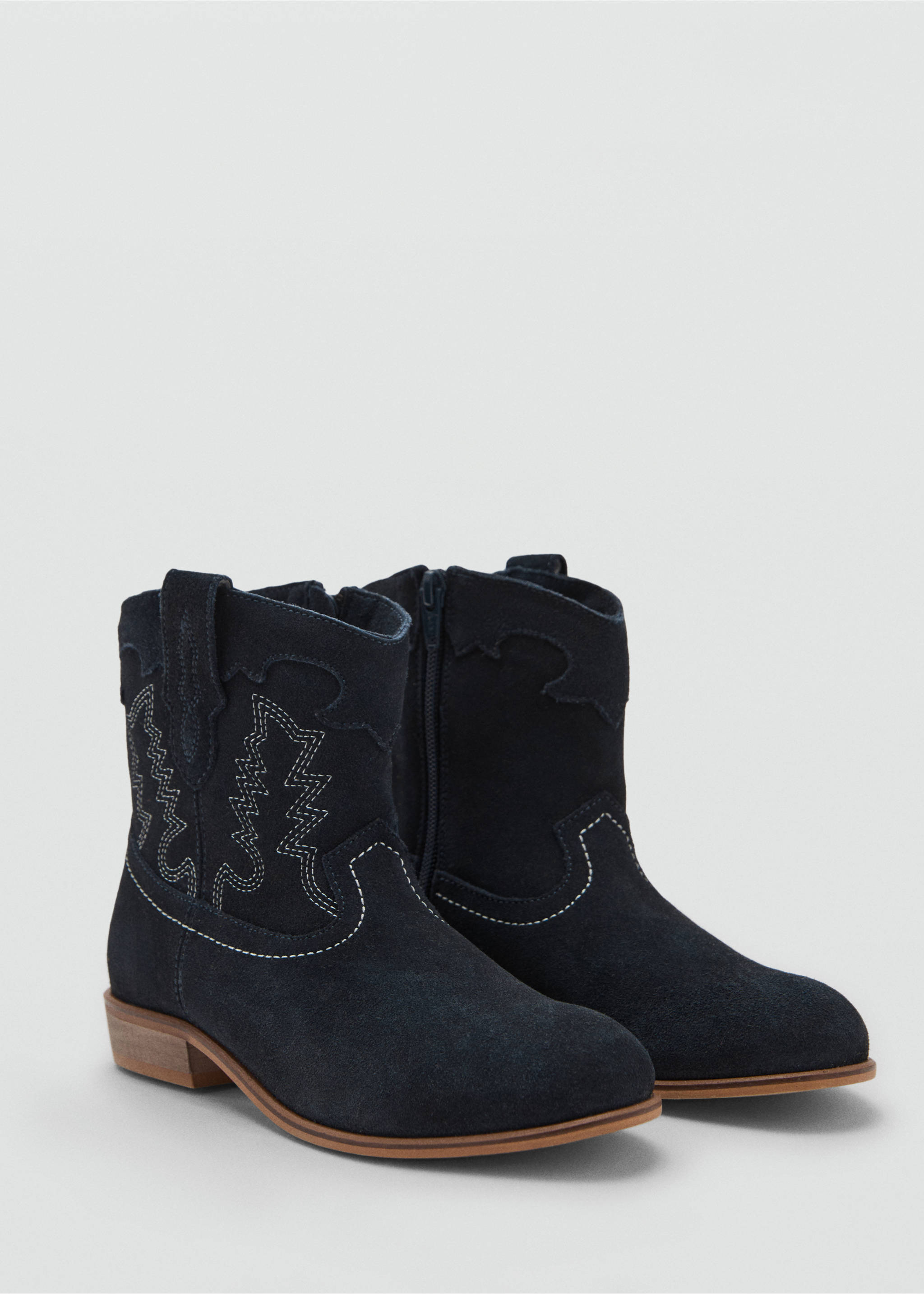 Embroidered leather ankle boot - Medium plane, Navy. Ref: 17065147-00.