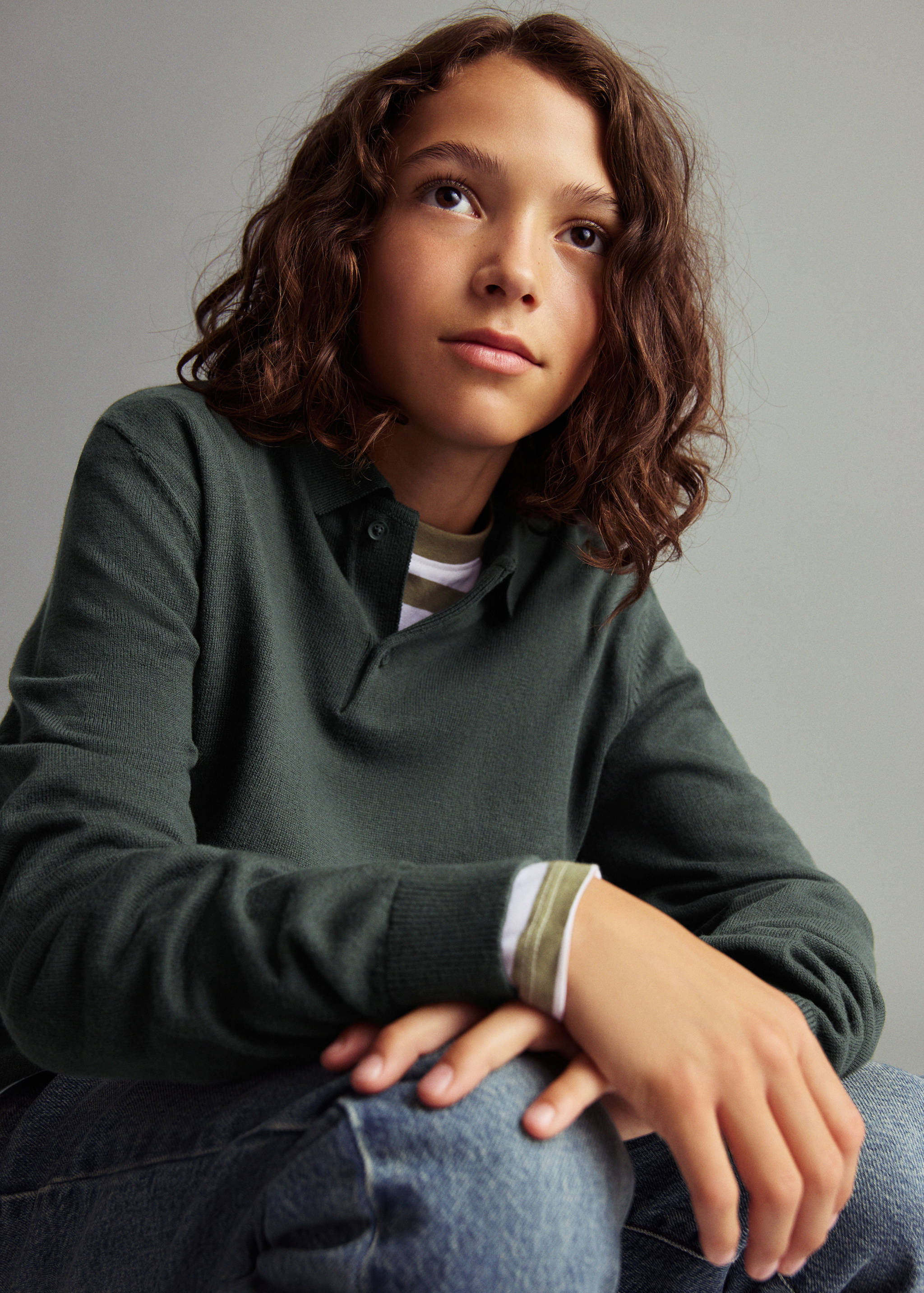 Knitted polo-neck sweater - Medium plane