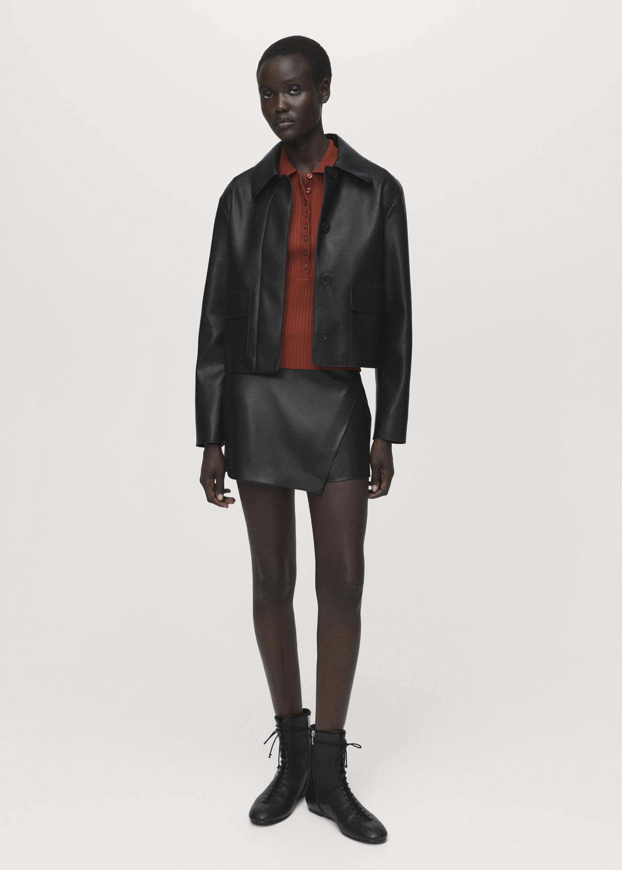 Falda pantalón efecto piel - Plano general