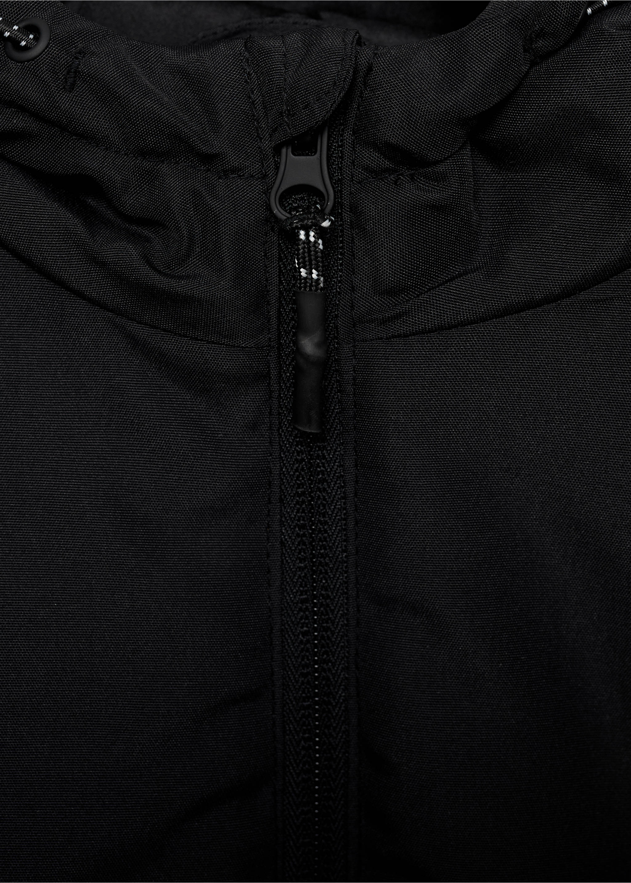 Kapüşonlu anorak - Ürün detayı 8, Siyah. Ref: 17065785-00.