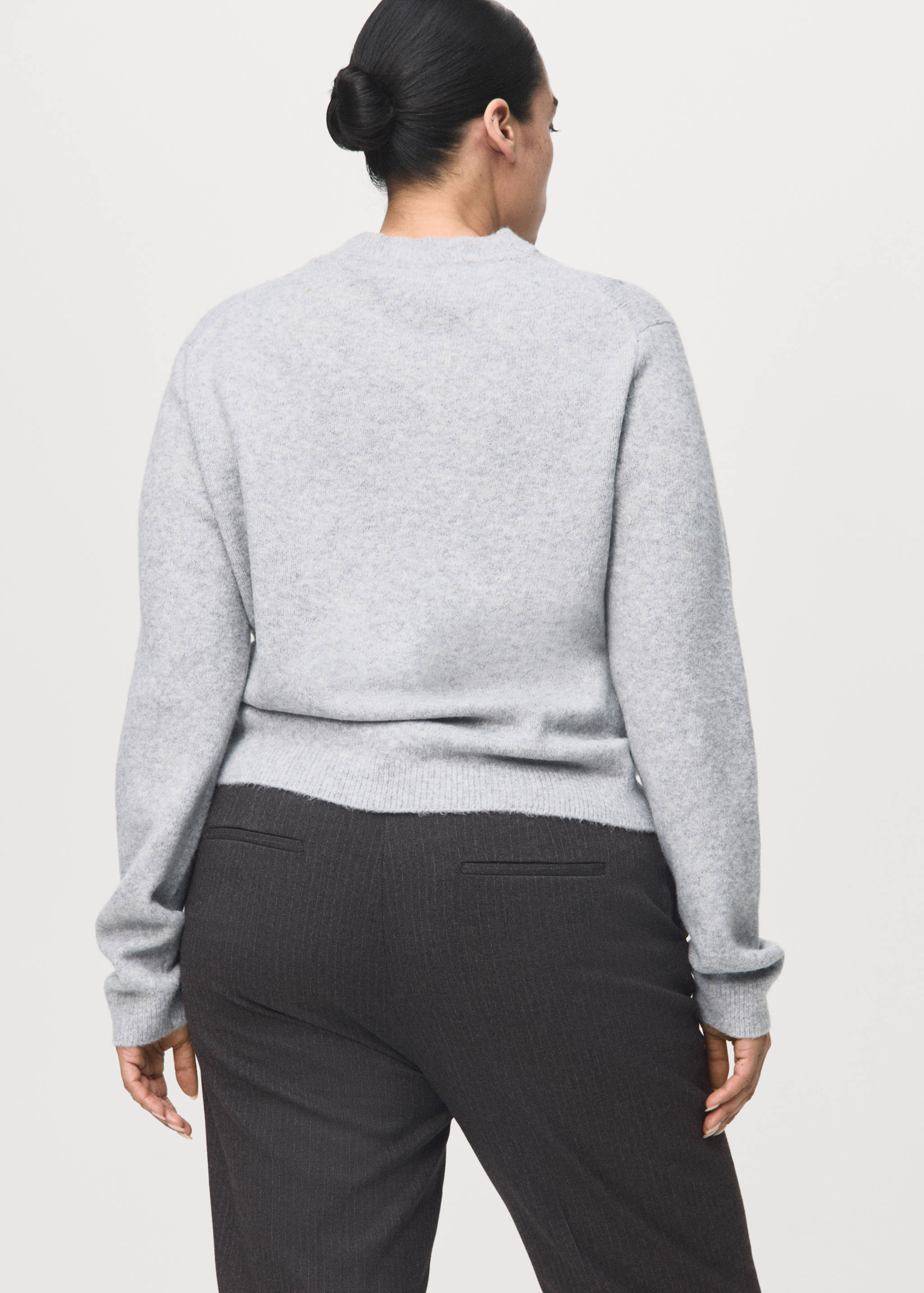 Cropped tailored pinstripe trousers - Details of the article 4