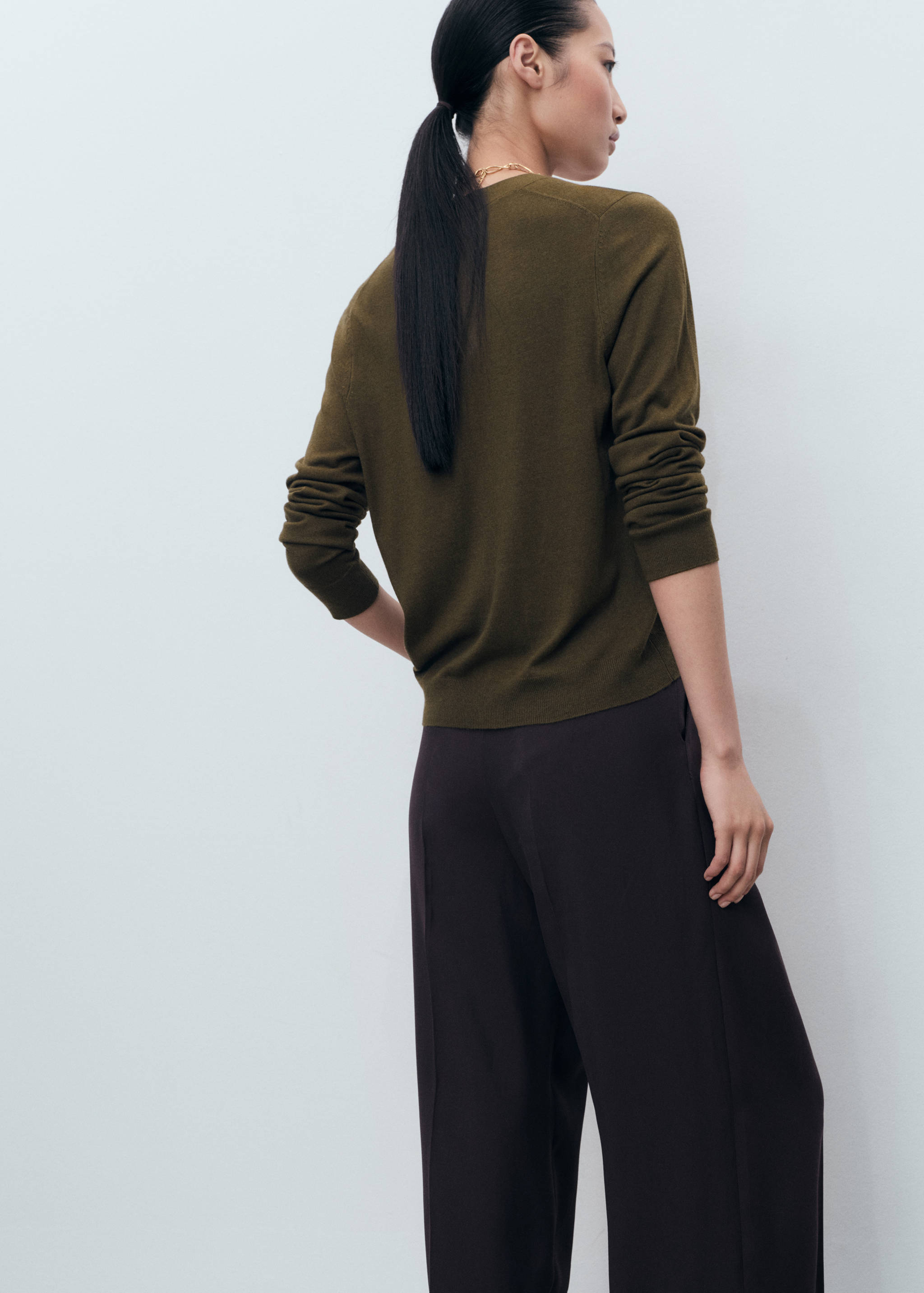 V-neck knitted cardigan - Reverse of the article