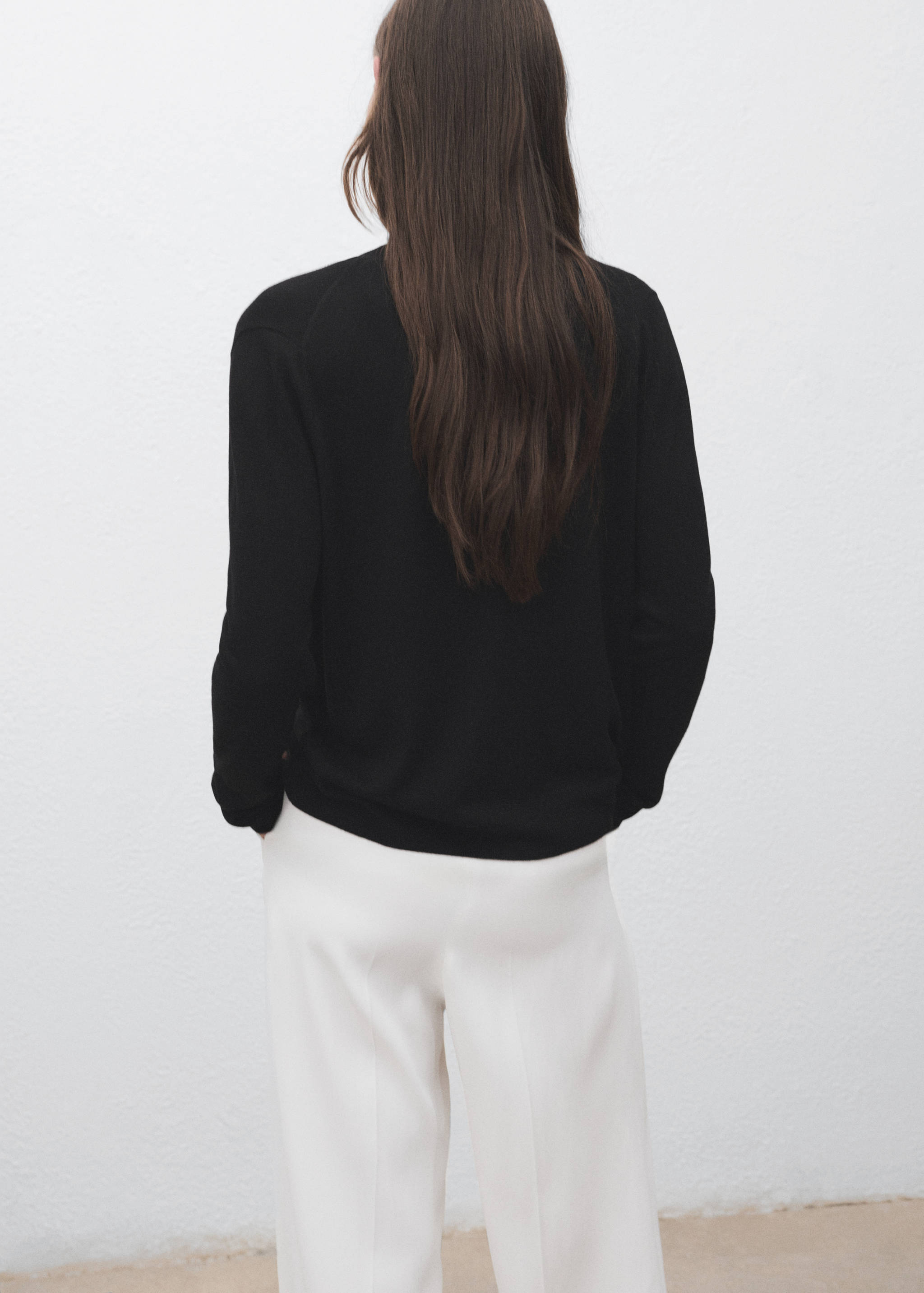 V-neck knitted cardigan - Reverse of the article