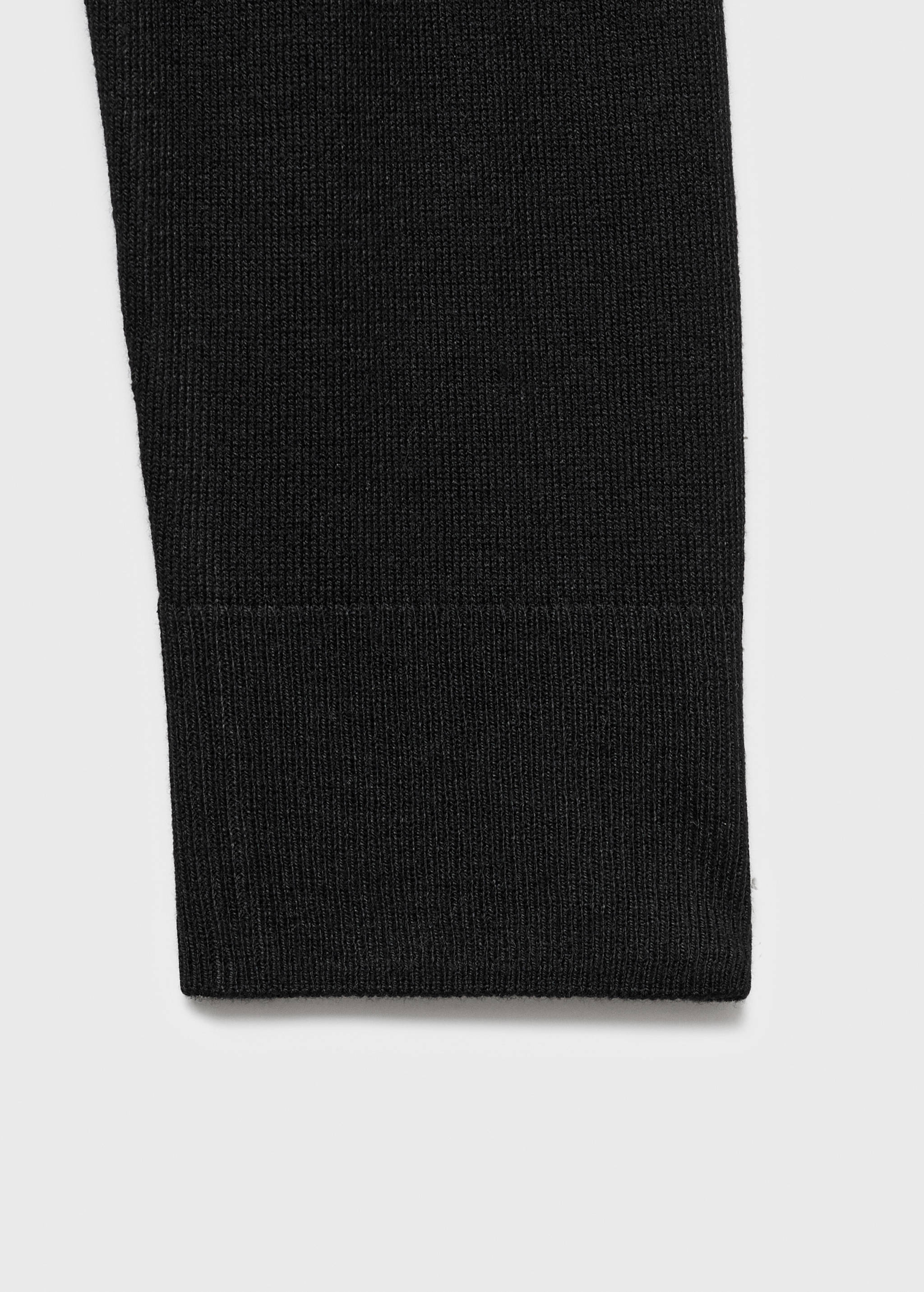 V-neck knitted cardigan - Details of the article 0