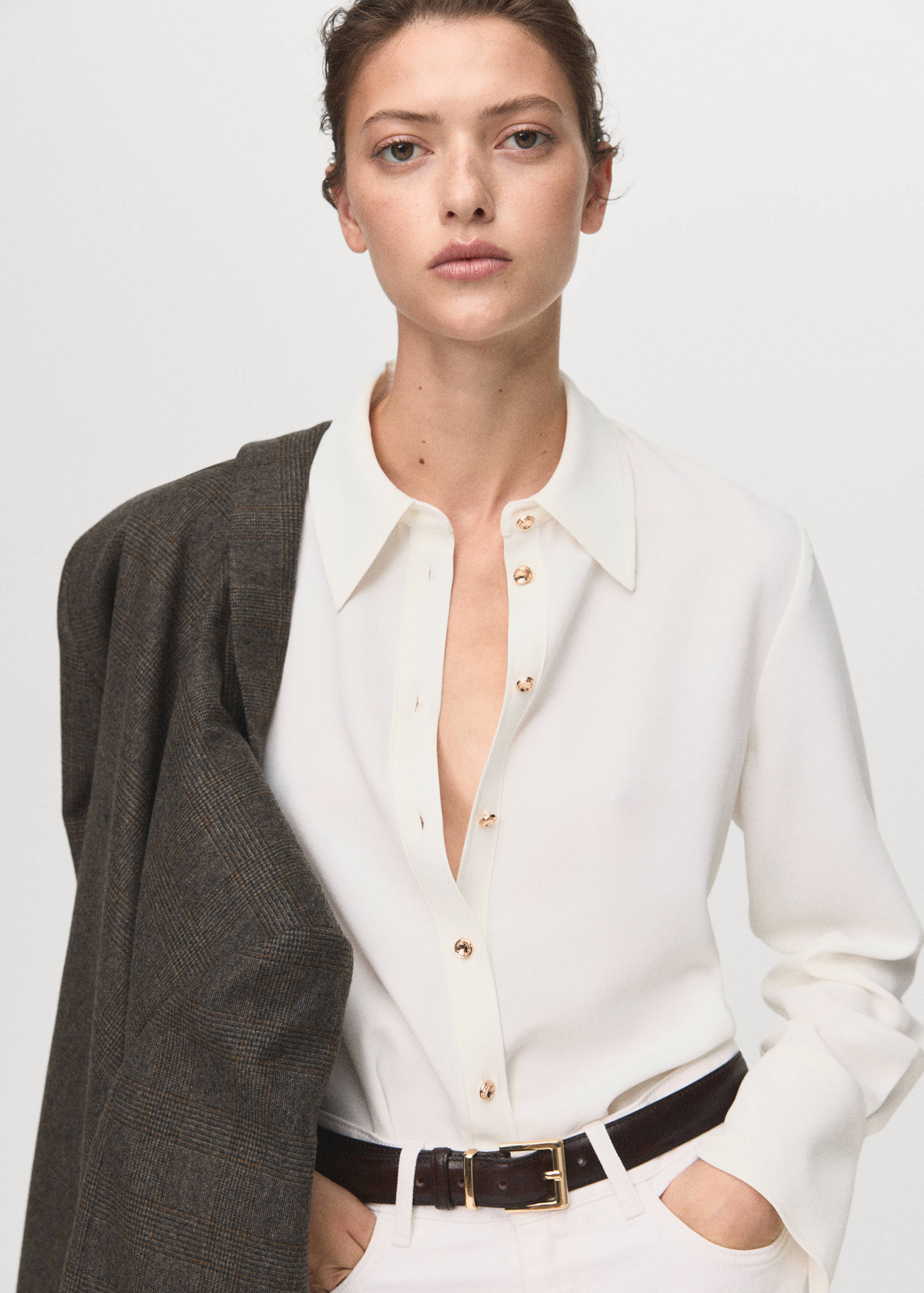 Camisa com botões de joia - Plano médio