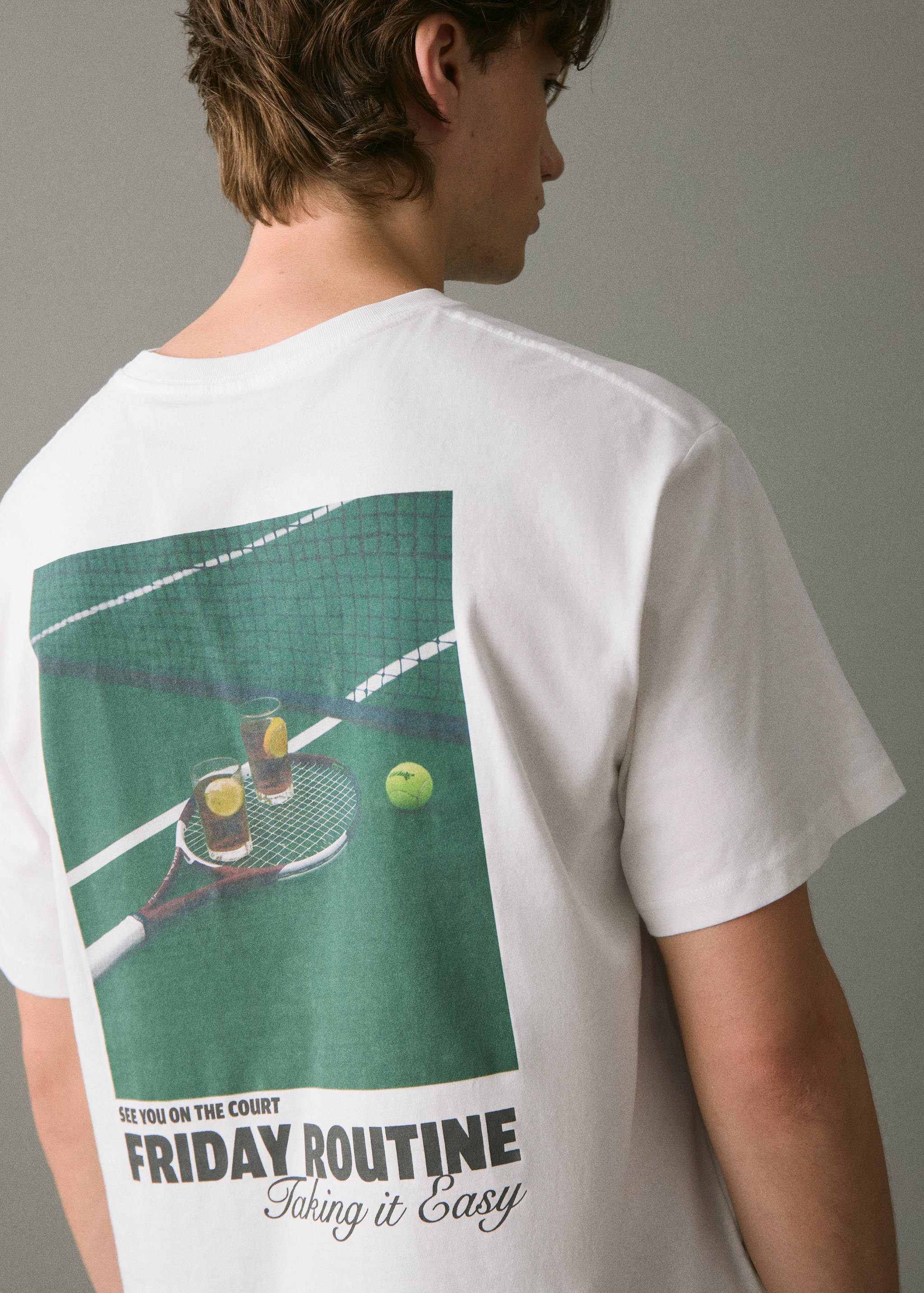 Хлопковая футболка с принтом - Обратная сторона изделия