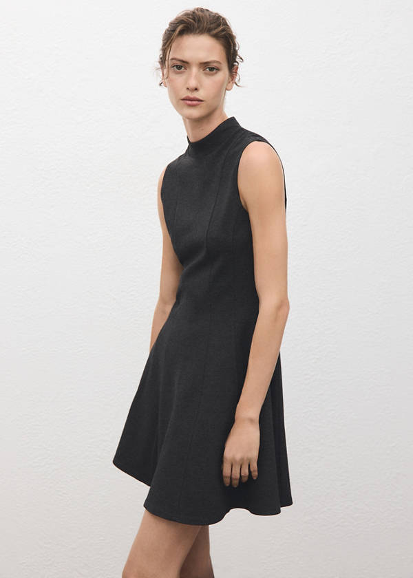 Dress with perkins collar and stitching detail — Grey