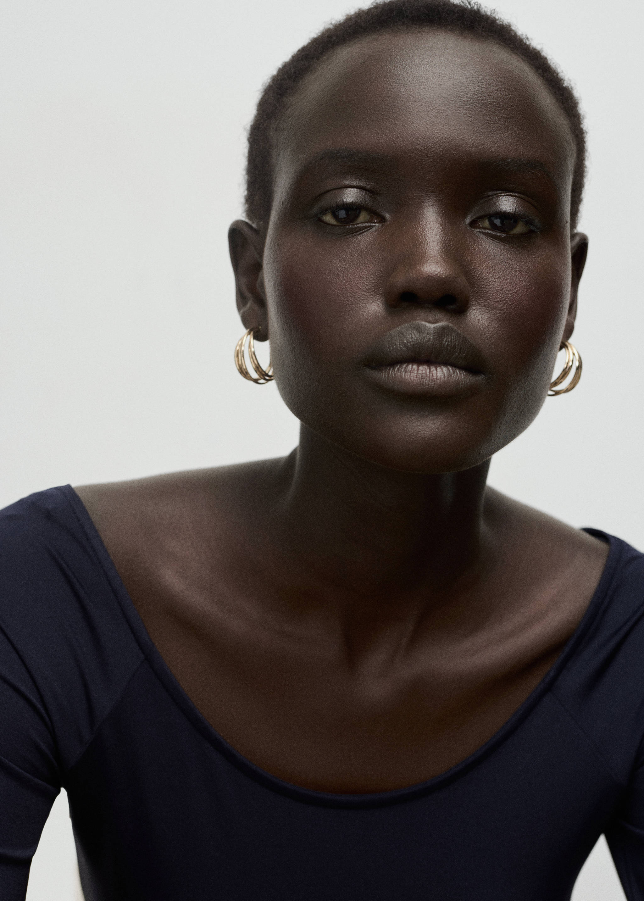 Three-quarter sleeve t-shirt - Details of the article 1