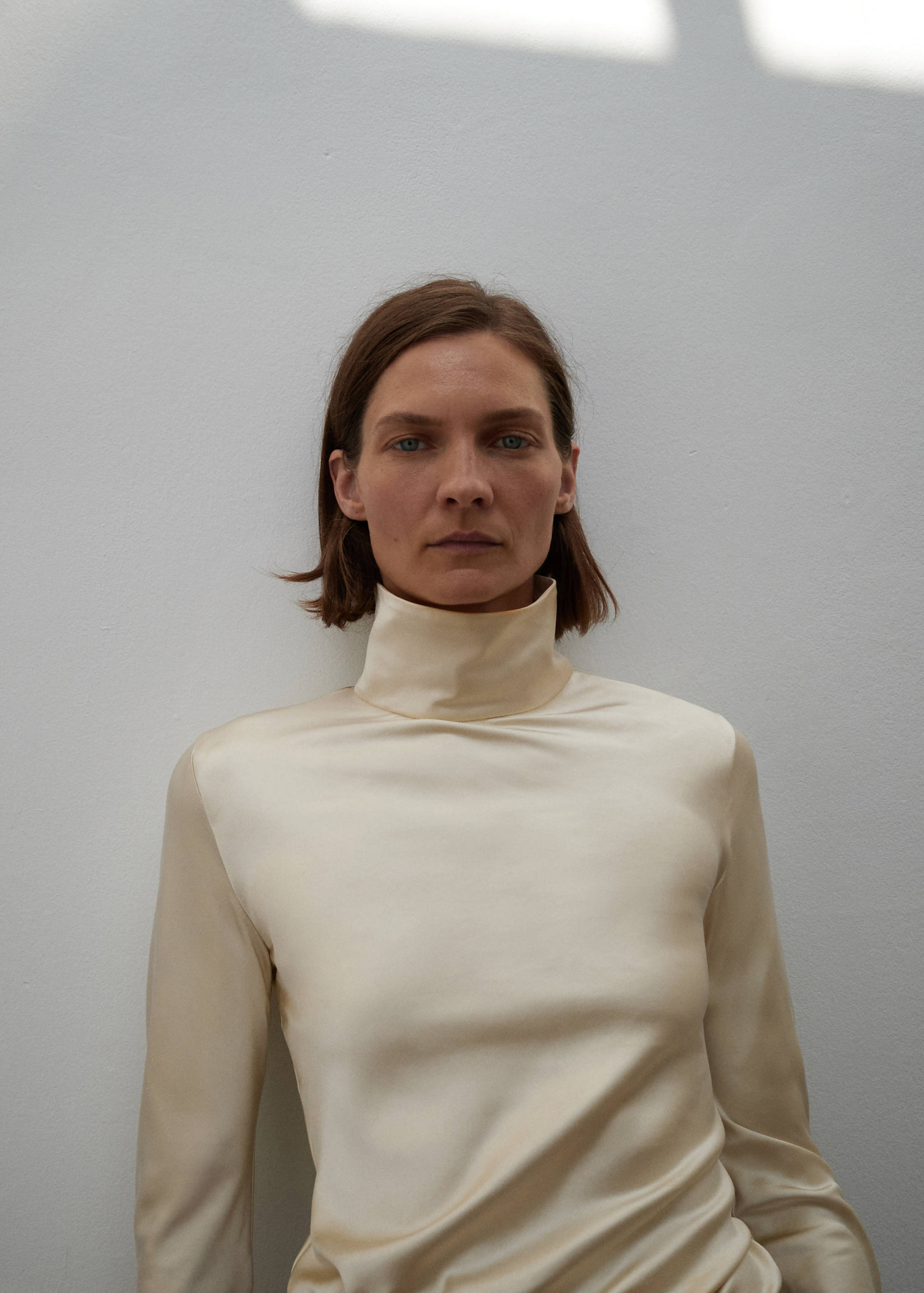 High-neck satin blouse - Details of the article 1