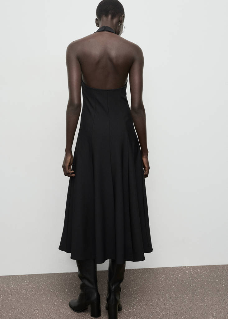 Halter-neck pleated dress — Black
