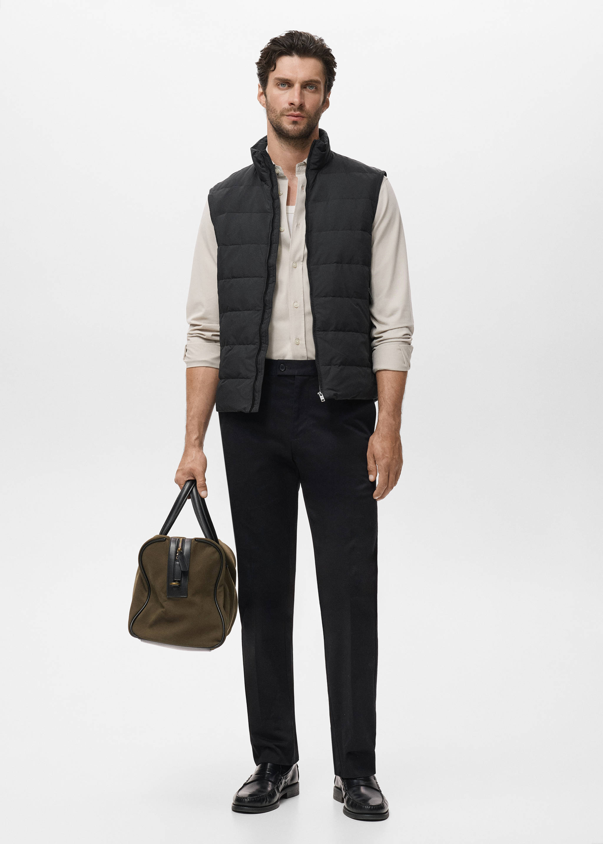 Packable down and feather padded gilet - General plane