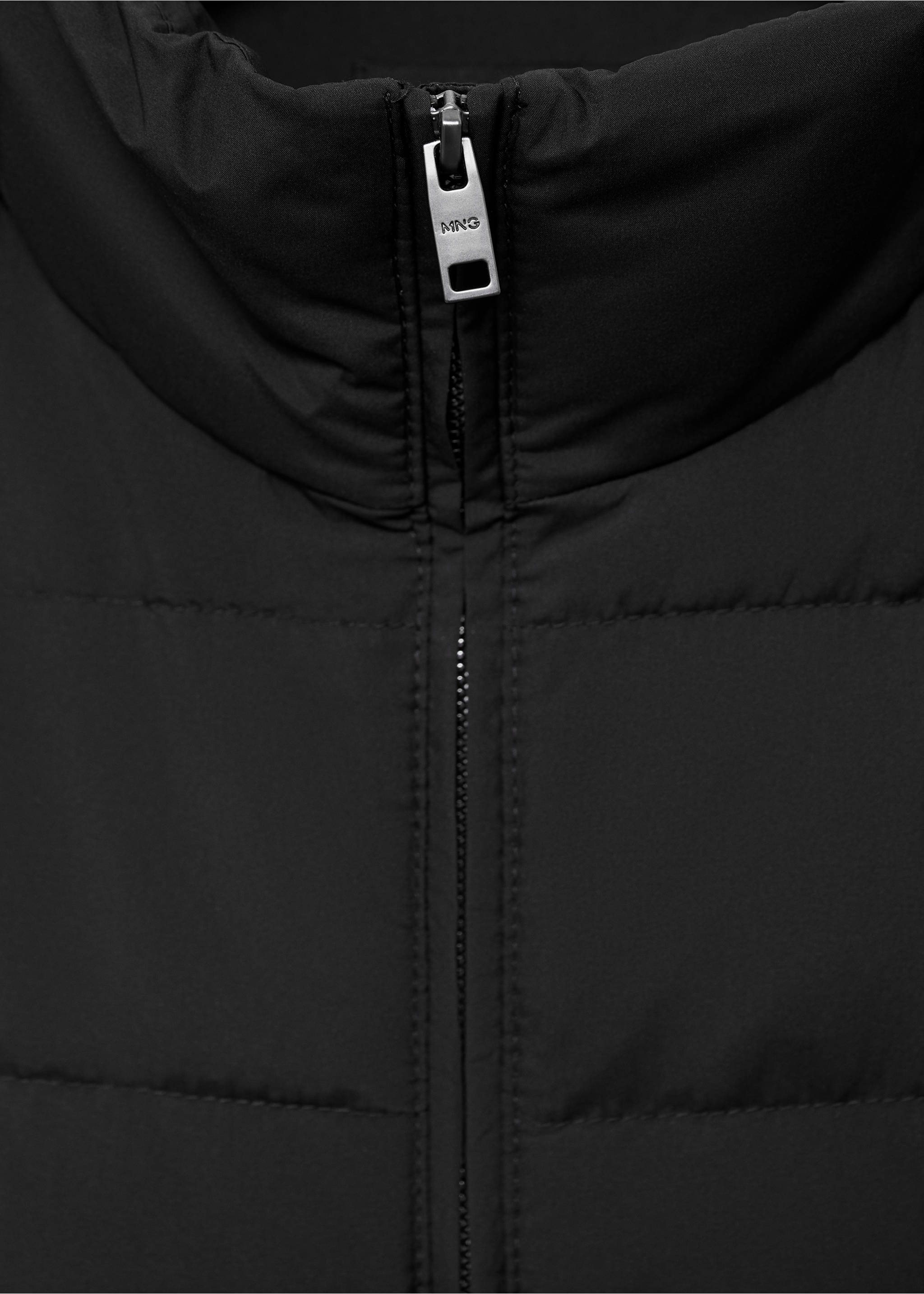 Chaleco packable acolchado plumón y plumas - Detalle del artículo 8, Negro. Ref: 17065968-00.
