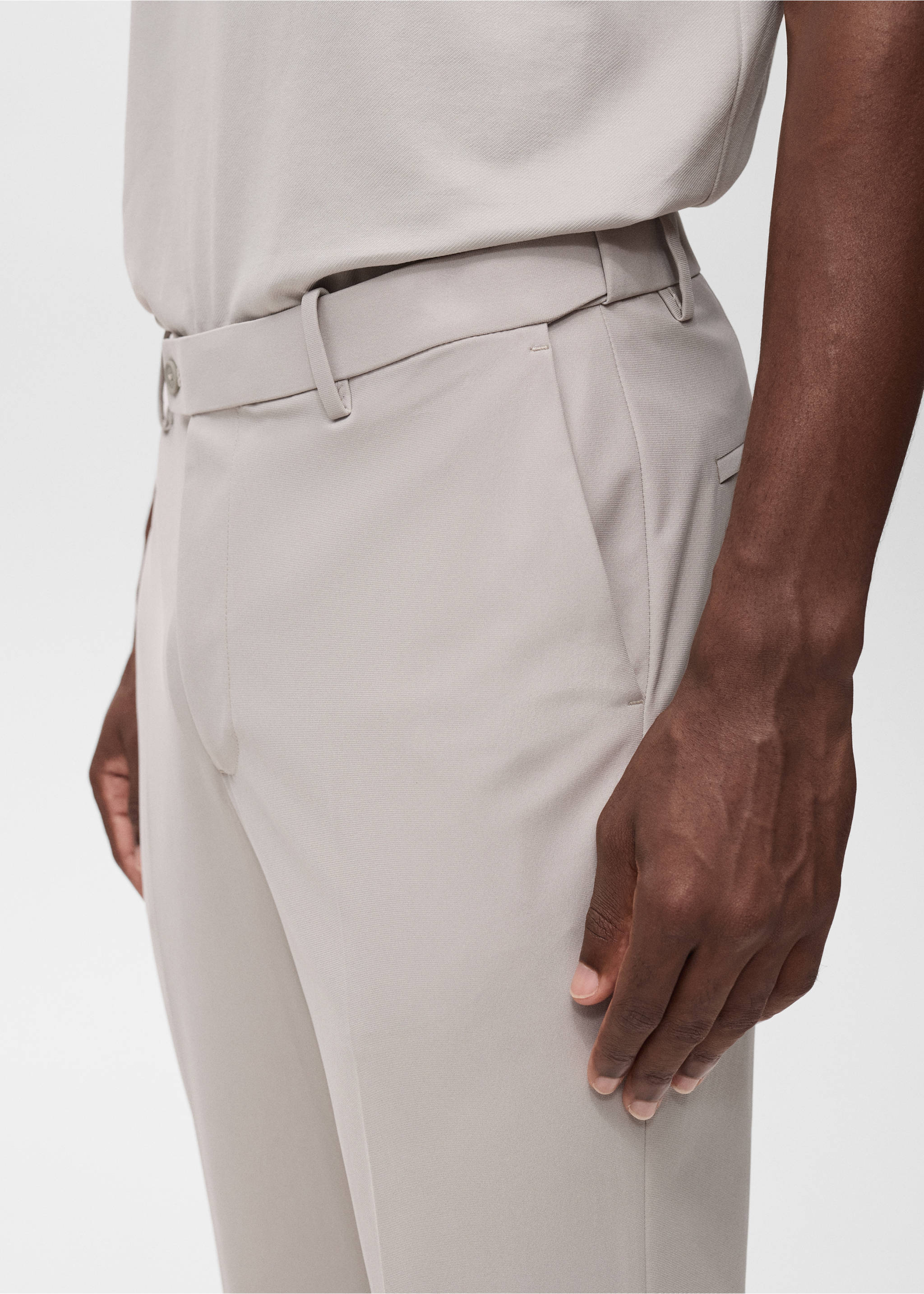 Pantalón traje Zurich slim fit Thermolite® - Detalle del artículo 1, Beige. Ref: 17065970-00.