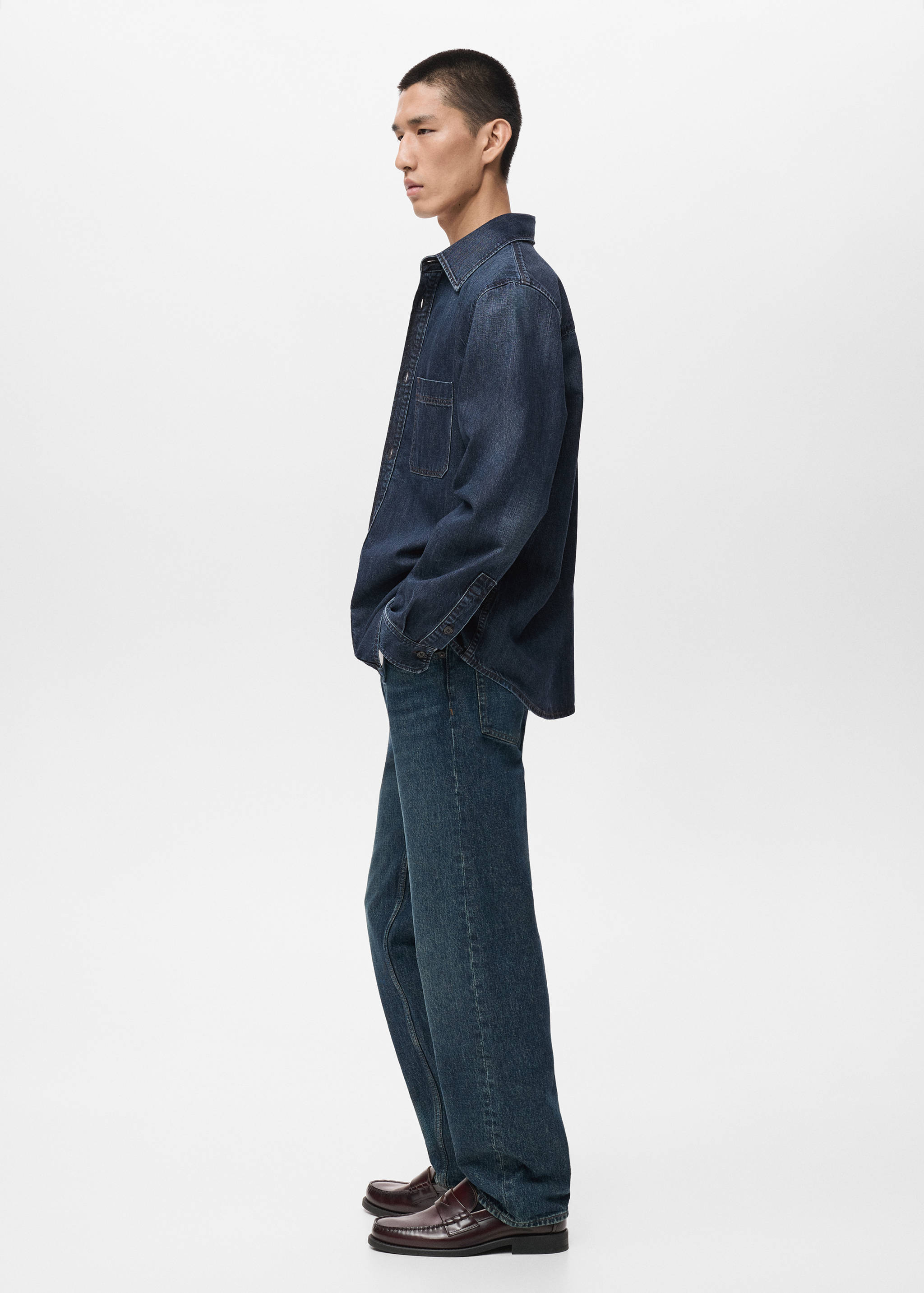 Overshirt din denim cu buzunar - Detaliu al articolului 2