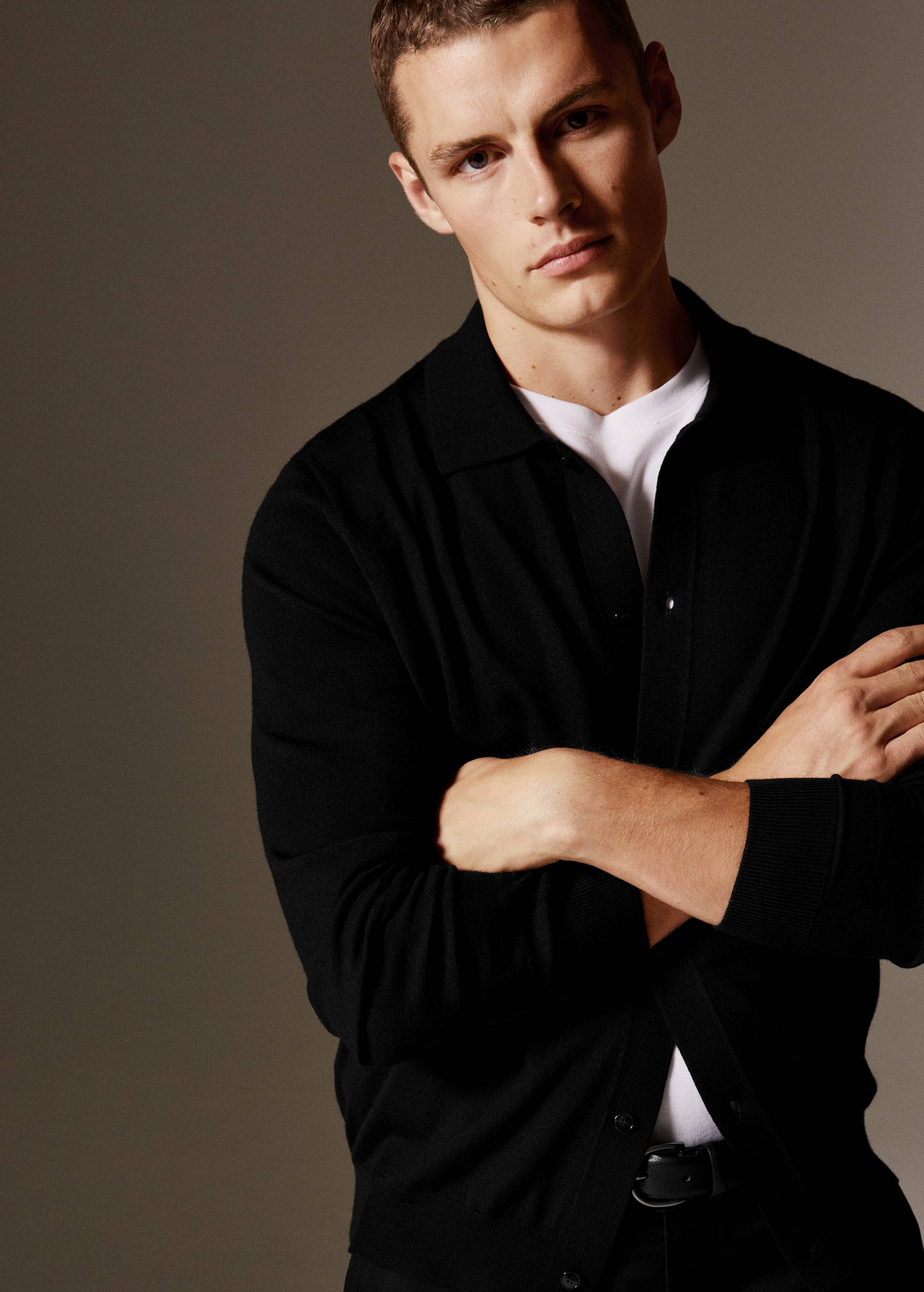 100% merino wool cardigan - Details of the article 3