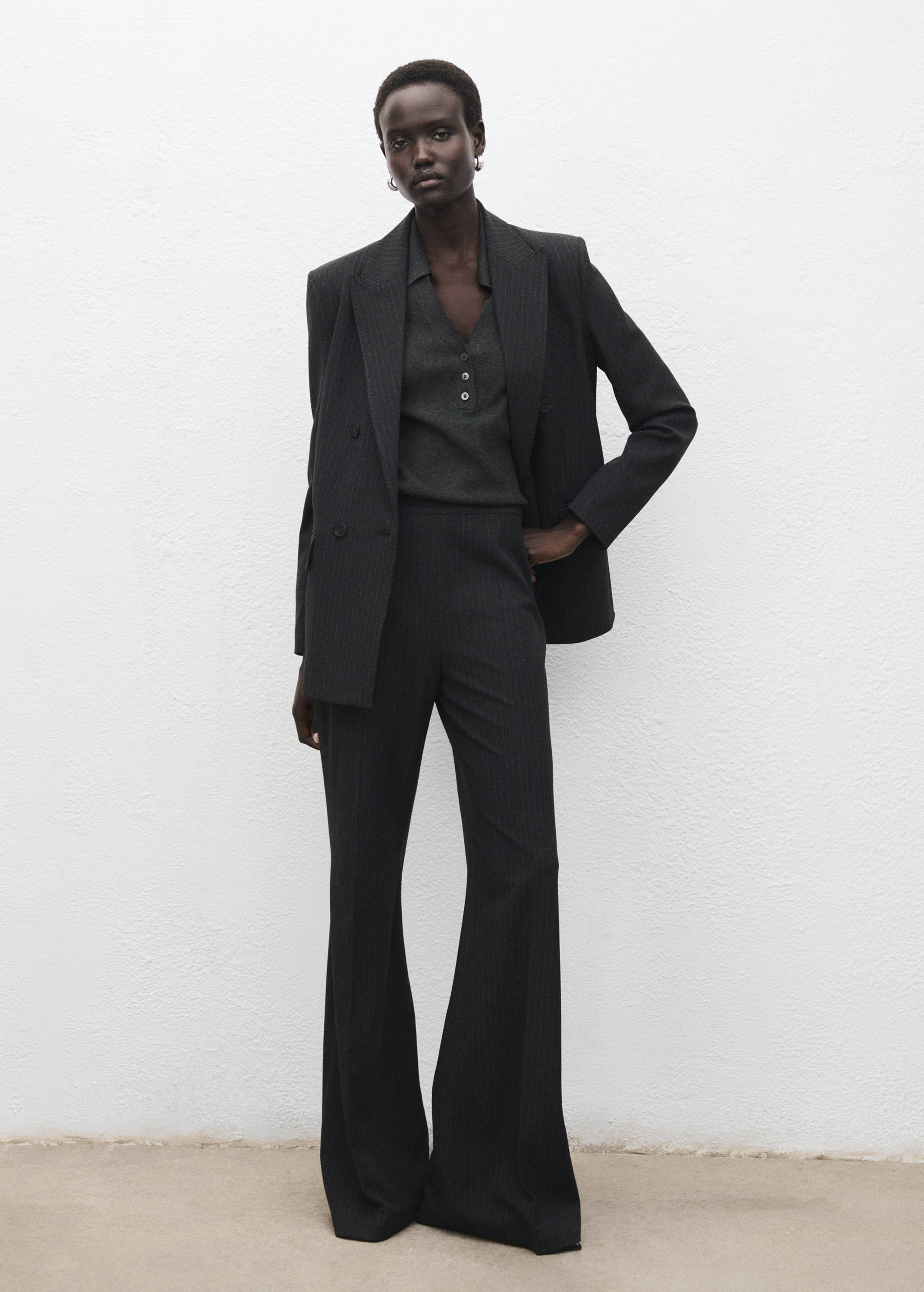 Svetr s košilovým límečkem z jemného úpletu - Celkový náhled