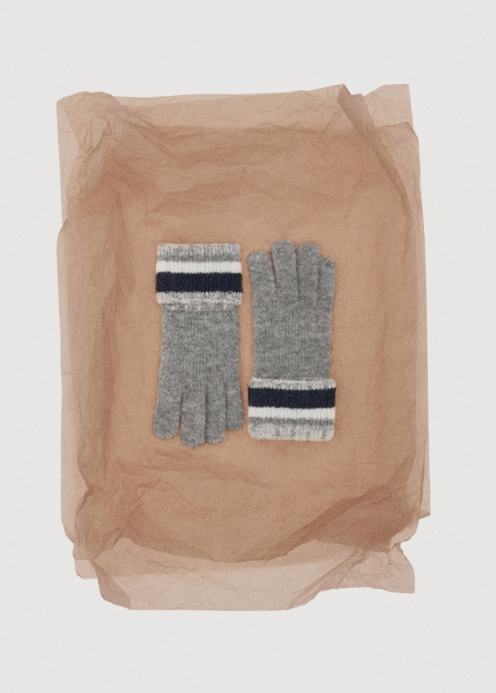 Striped knit gloves - Details of the article 7