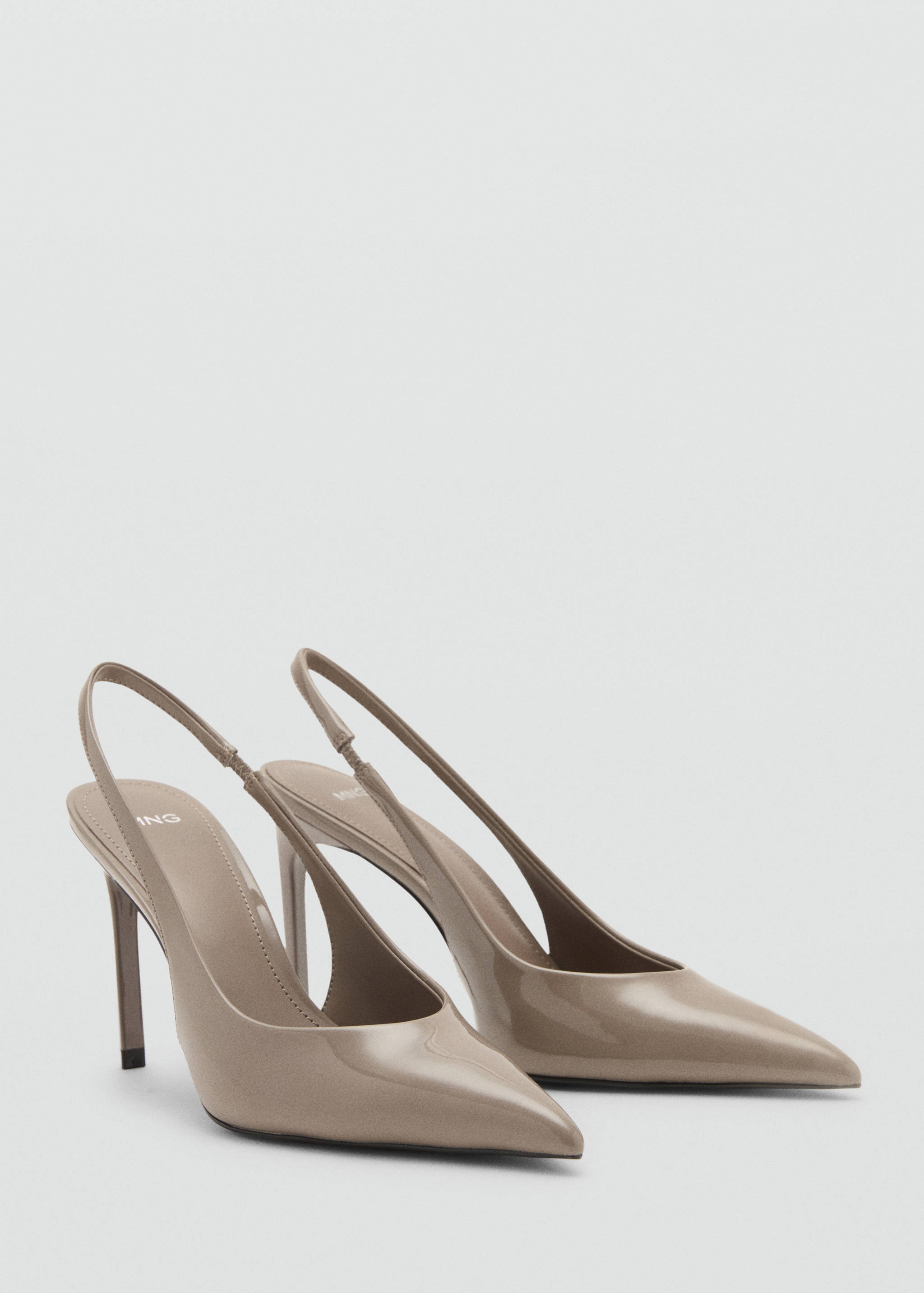 Chaussures à talon en cuir vernis - Plan moyen