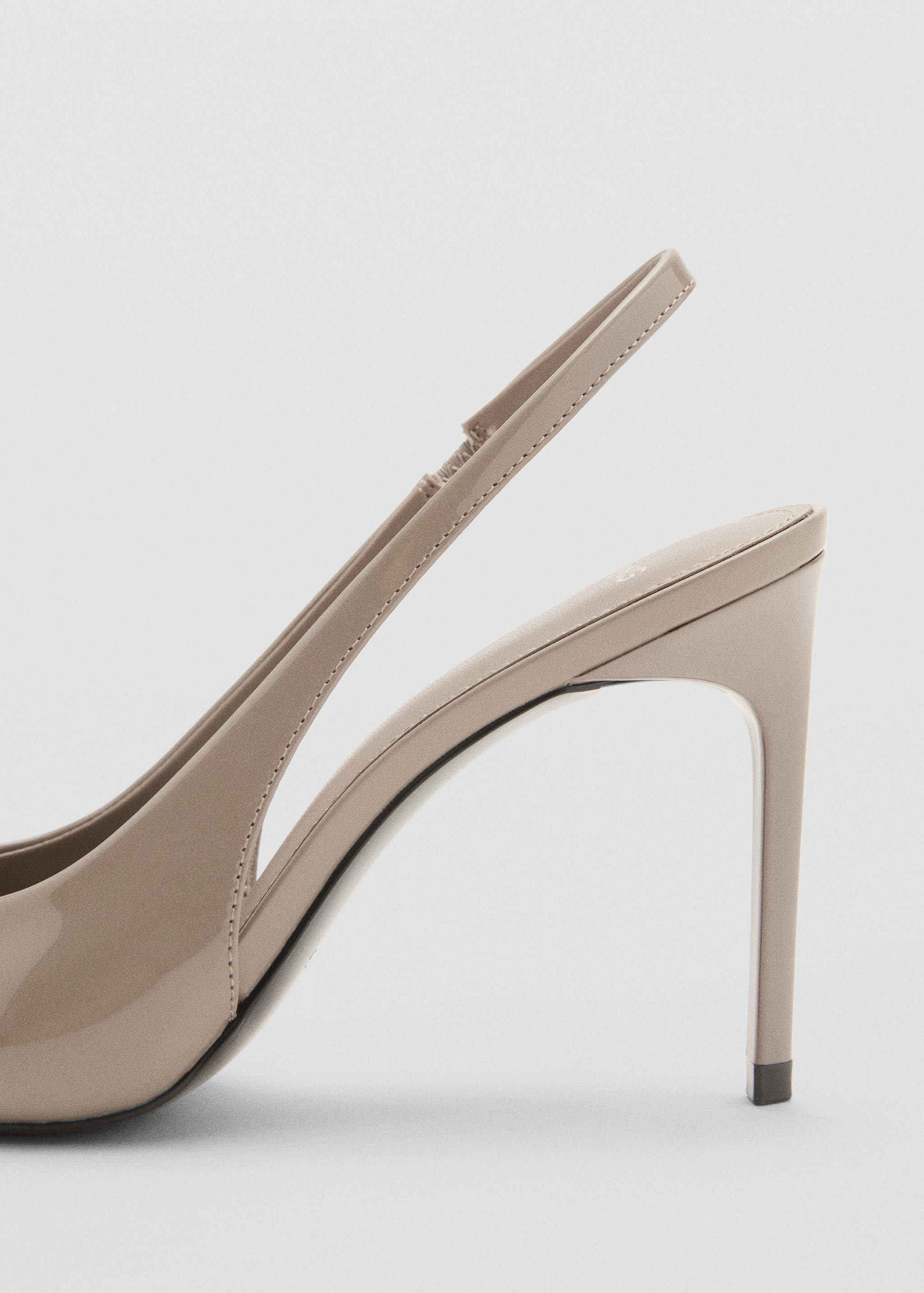 Chaussures à talon en cuir vernis - Détail de l'article 1