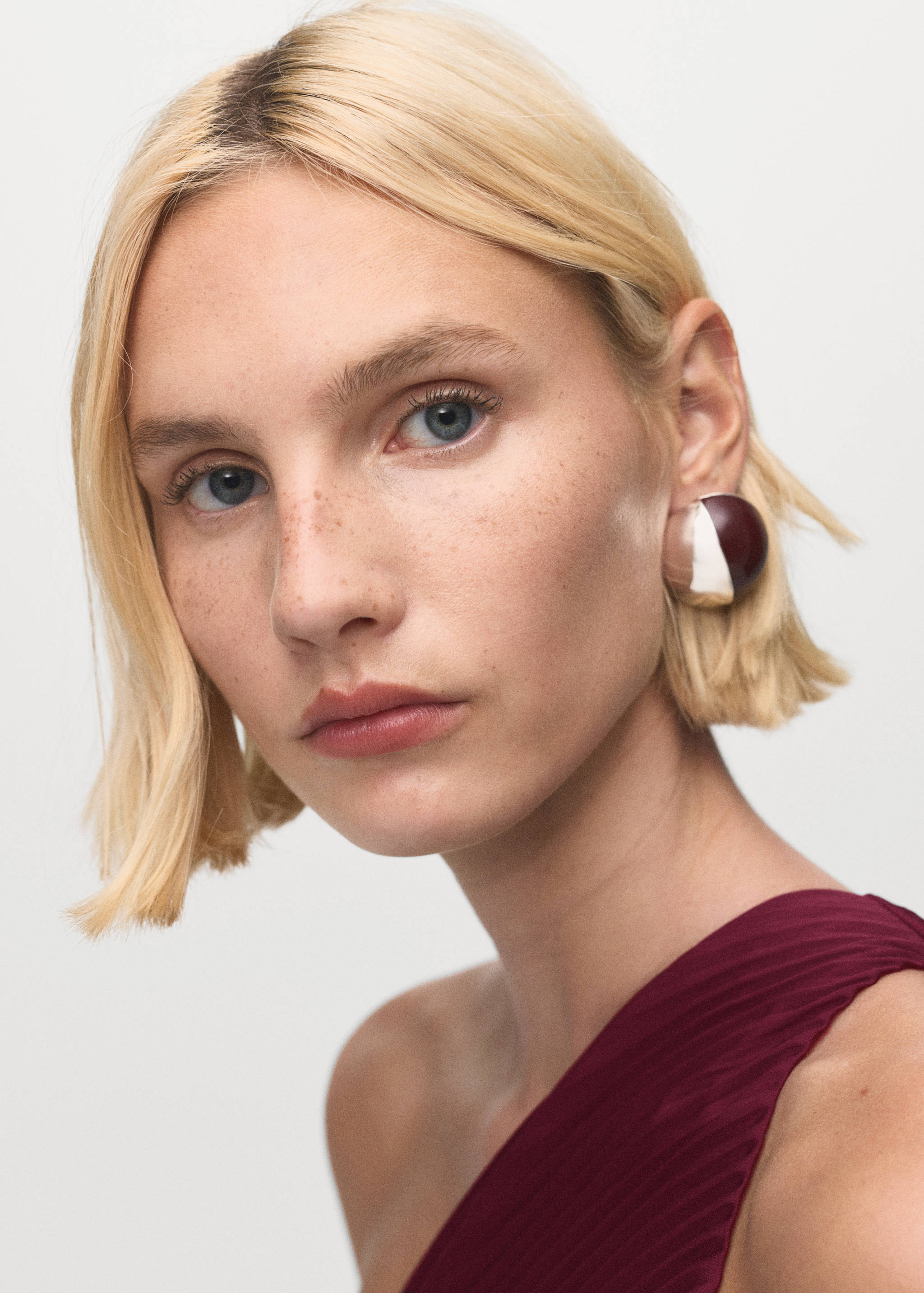 Vestido asimétrico plisado abertura - Detalle del artículo 1