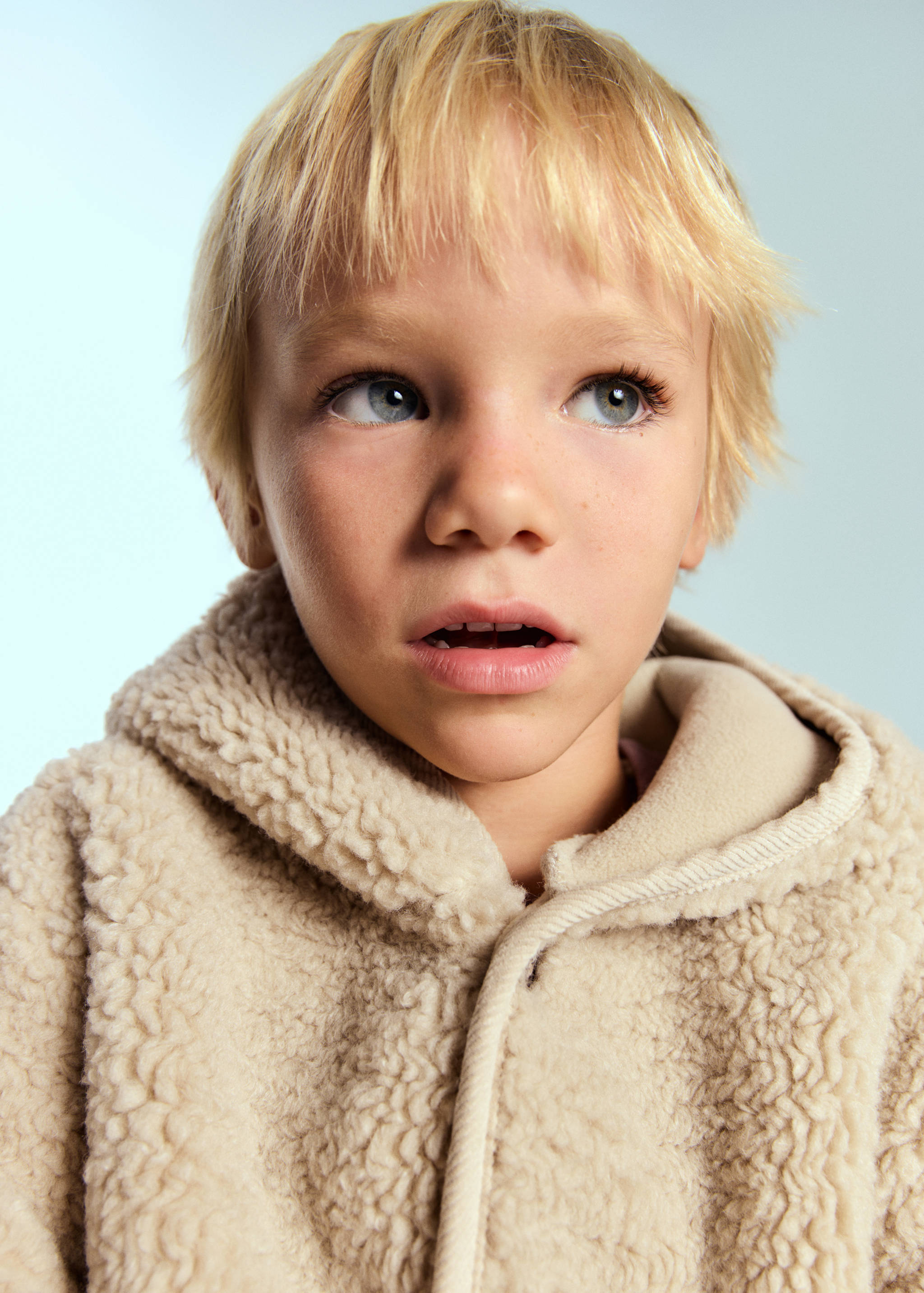 Abrigo borreguito capucha - Detalle del artículo 1