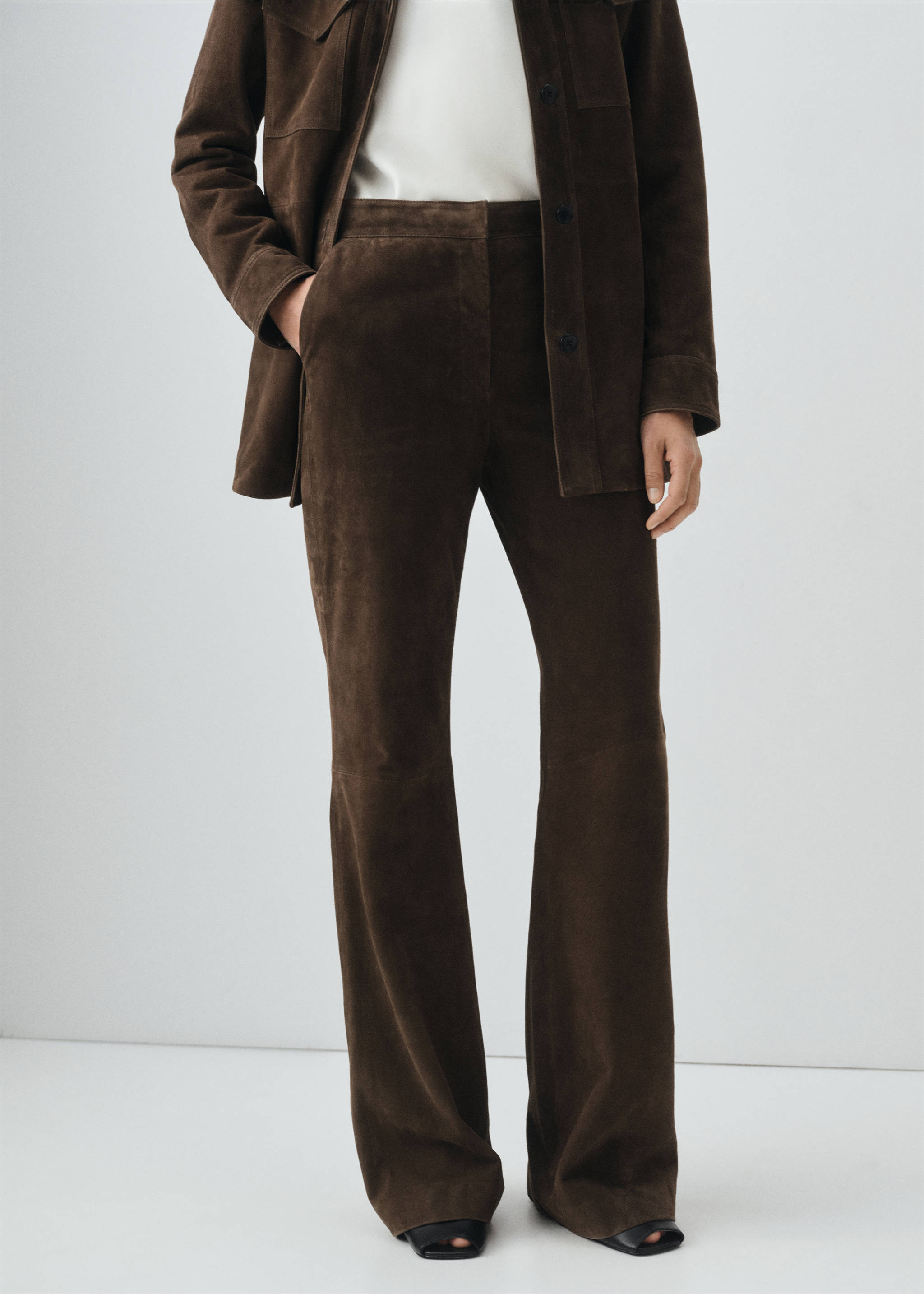 Pantalon évasé 100 % daim - Plan moyen, Kaki. Ref: 17066344-00.