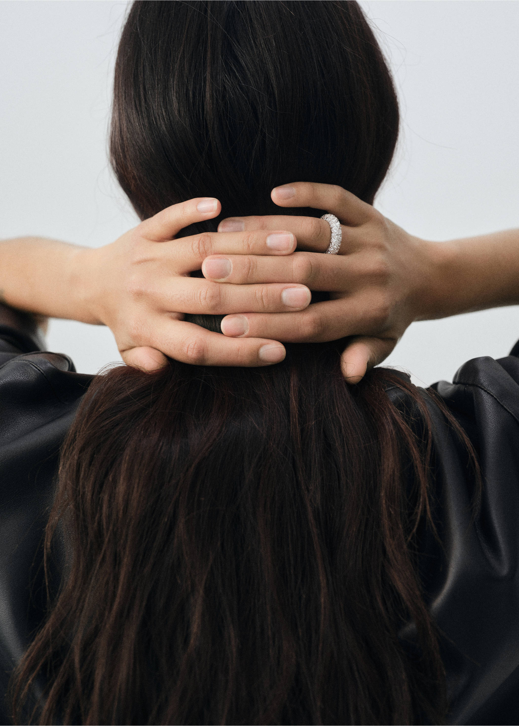 Bague cristaux combinés - Plan général, Argent. Ref: 17066359-00.