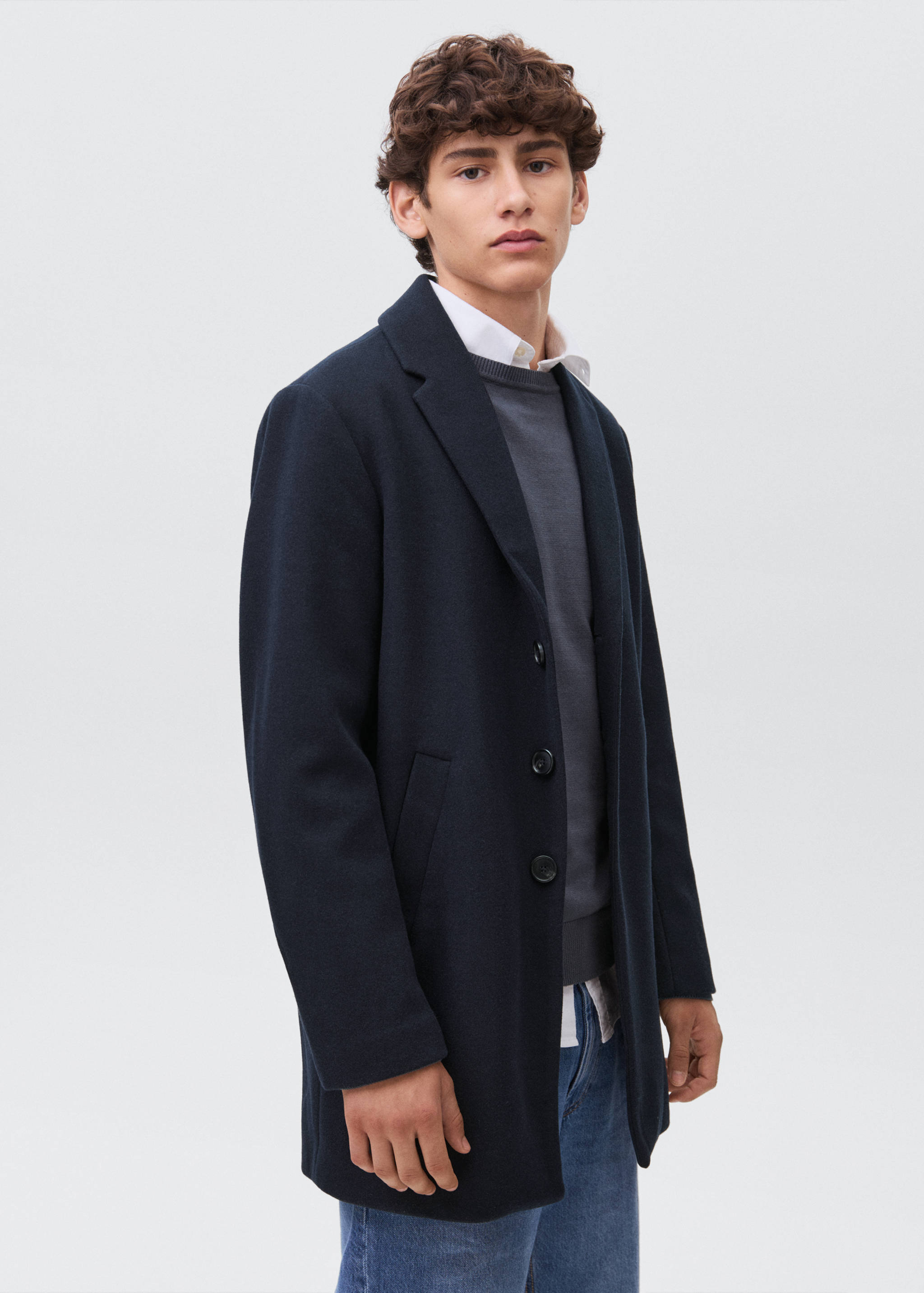 Abrigo paño midi - Plano medio